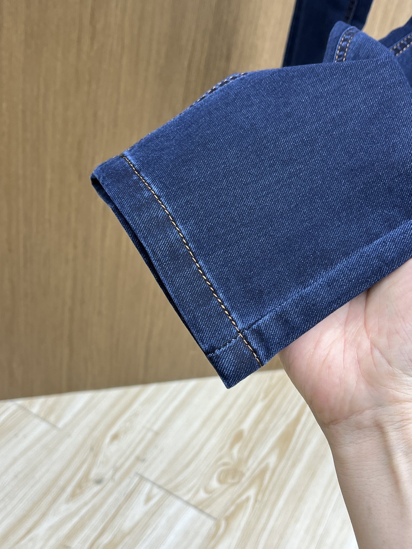 “New P650 Z Z Recreational Jeans with Unique Design and High Quality Hardware Parts” - 图片 7
