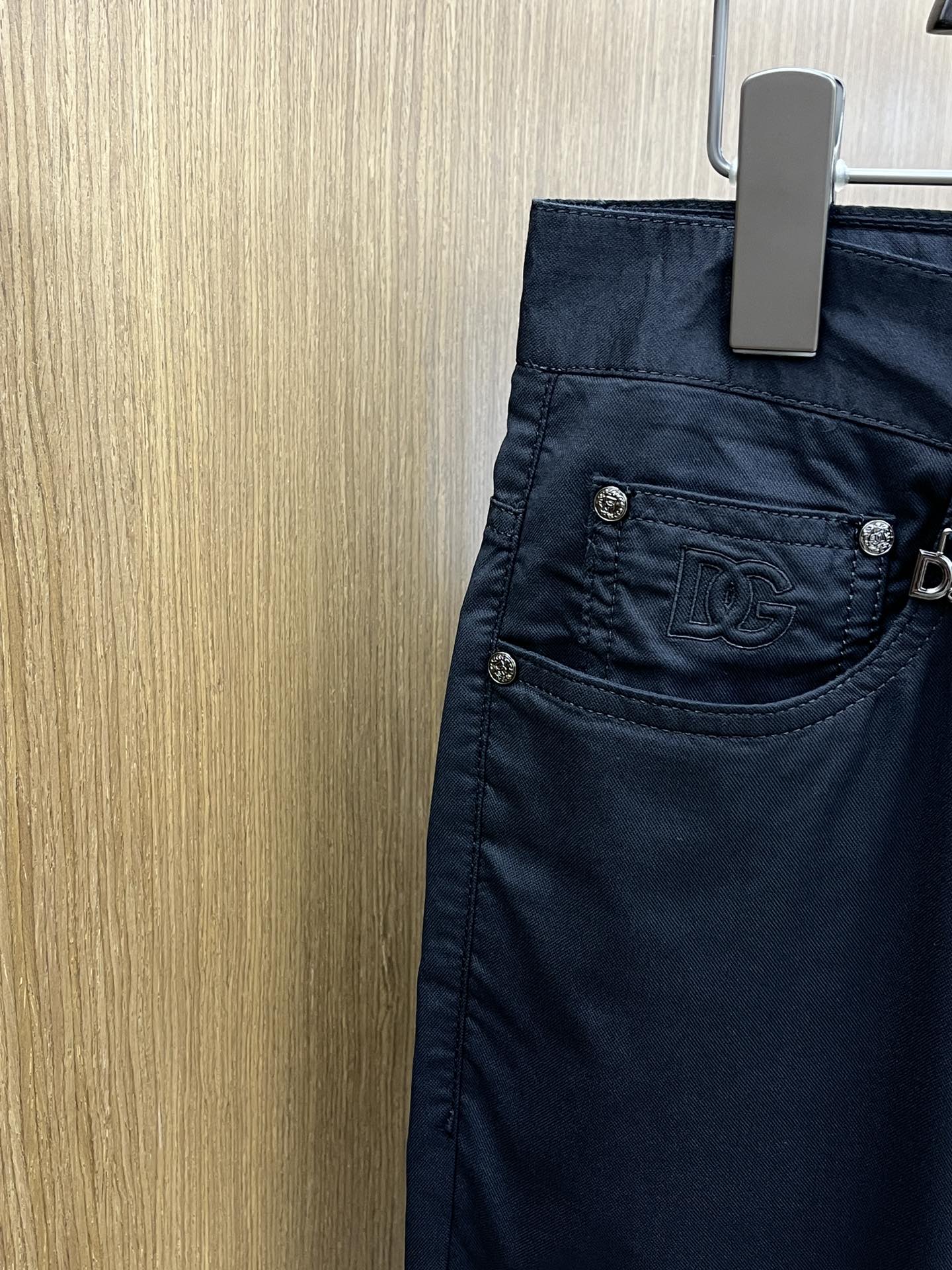 “New P572 DG 4455 Leisure Shorts: High Quality Fabric, Unique Pantypants Design, Factory Direct Distribution” - 图片 5