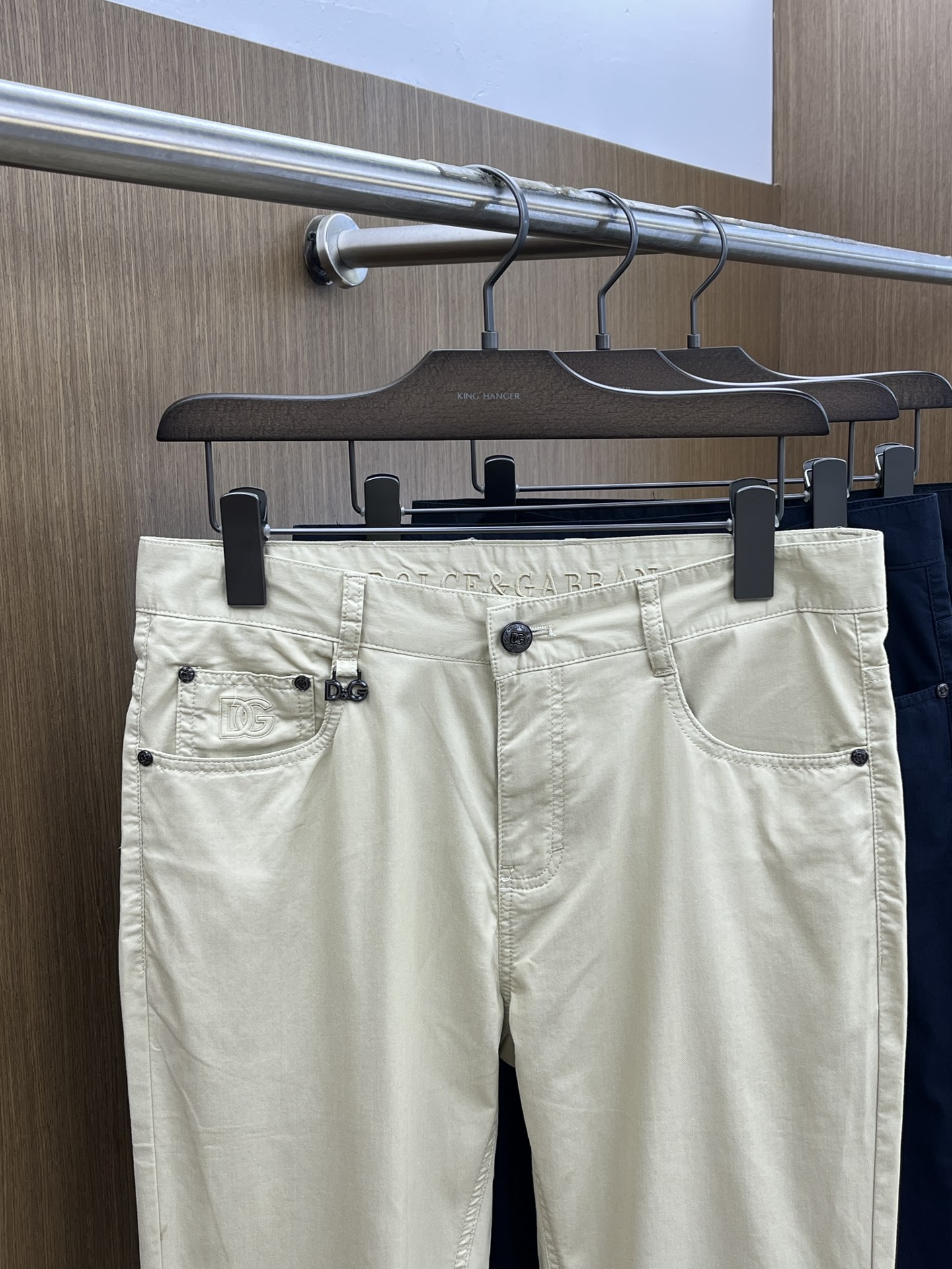 New P572 DG 4455 Leisure Shorts: High-Quality Design and Fabric Customization Available - 图片 3