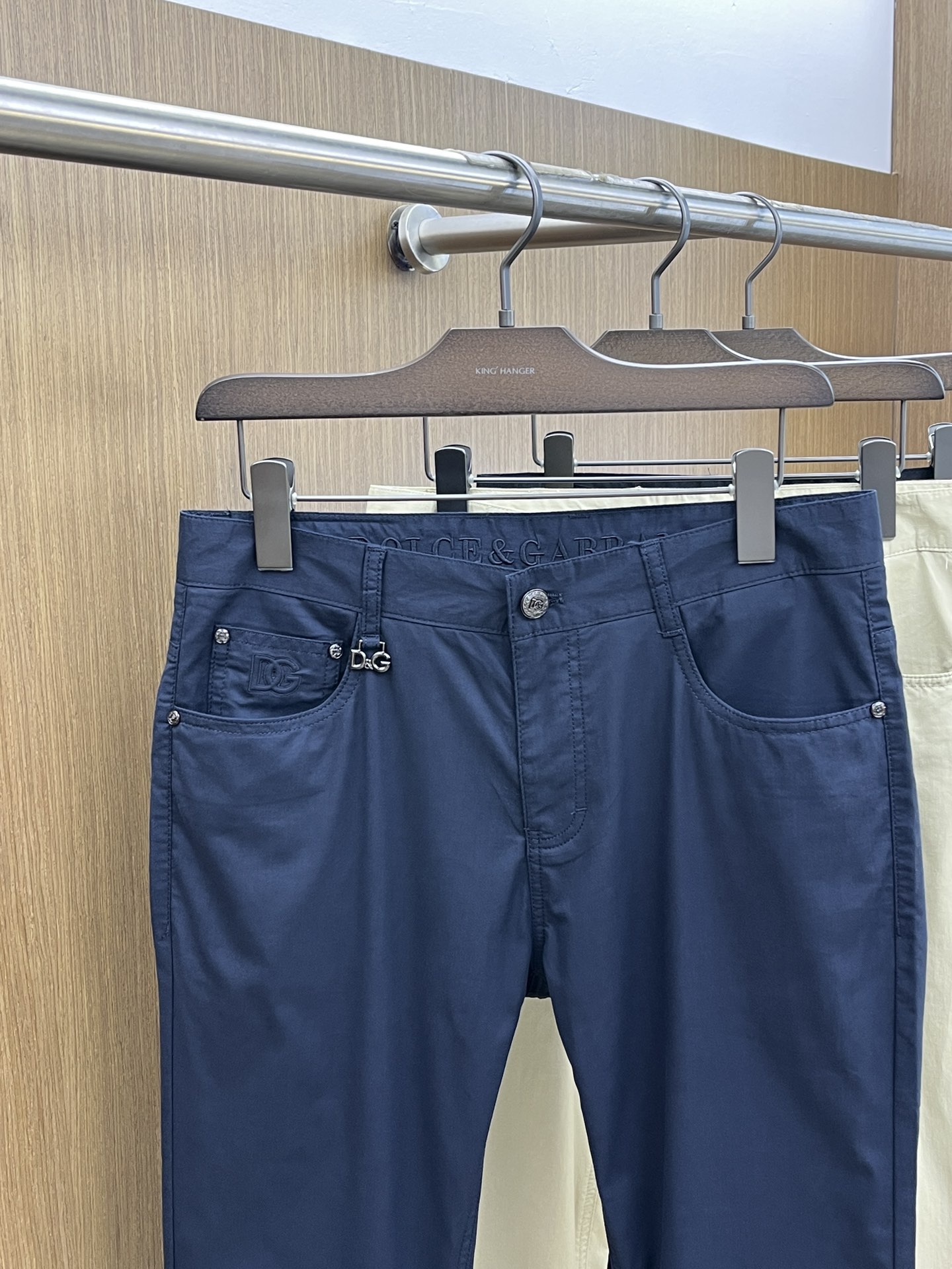 High-Quality Leisure Shorts with Pantypants Design and Custom Fabric Options - 图片 3