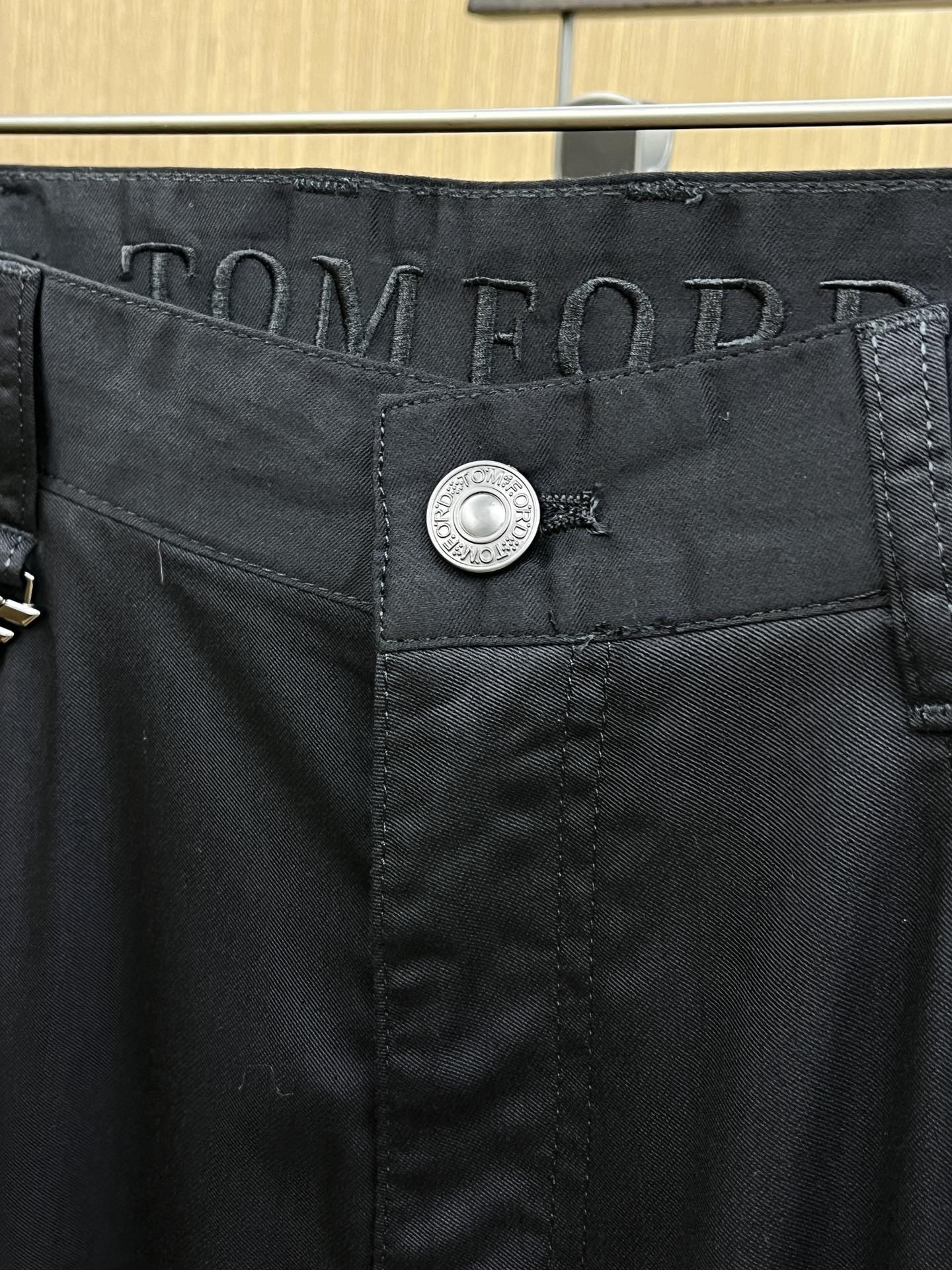 新品 TF 🔥春夏新品休闲裤西裤，官网同步发售，裤身工艺设计，进口客供辅料、面料定制，代工厂出品免检！每