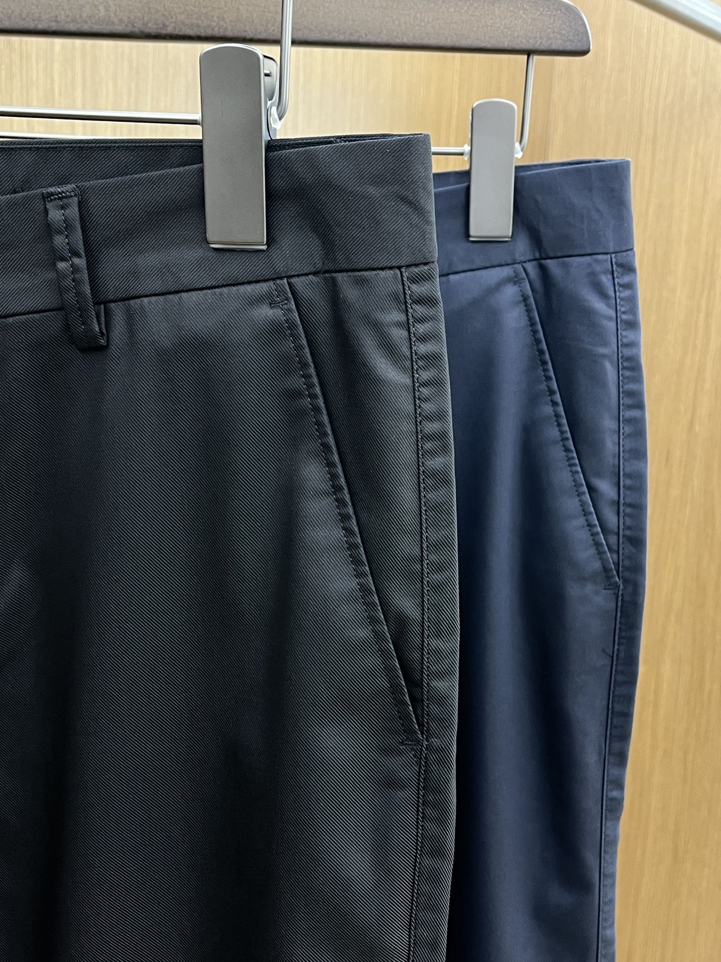 新品 DG 🔥春夏新品休闲裤西裤，官网同步发售，裤身工艺设计，进口客供辅料、面料定制，代工厂出品免检！每