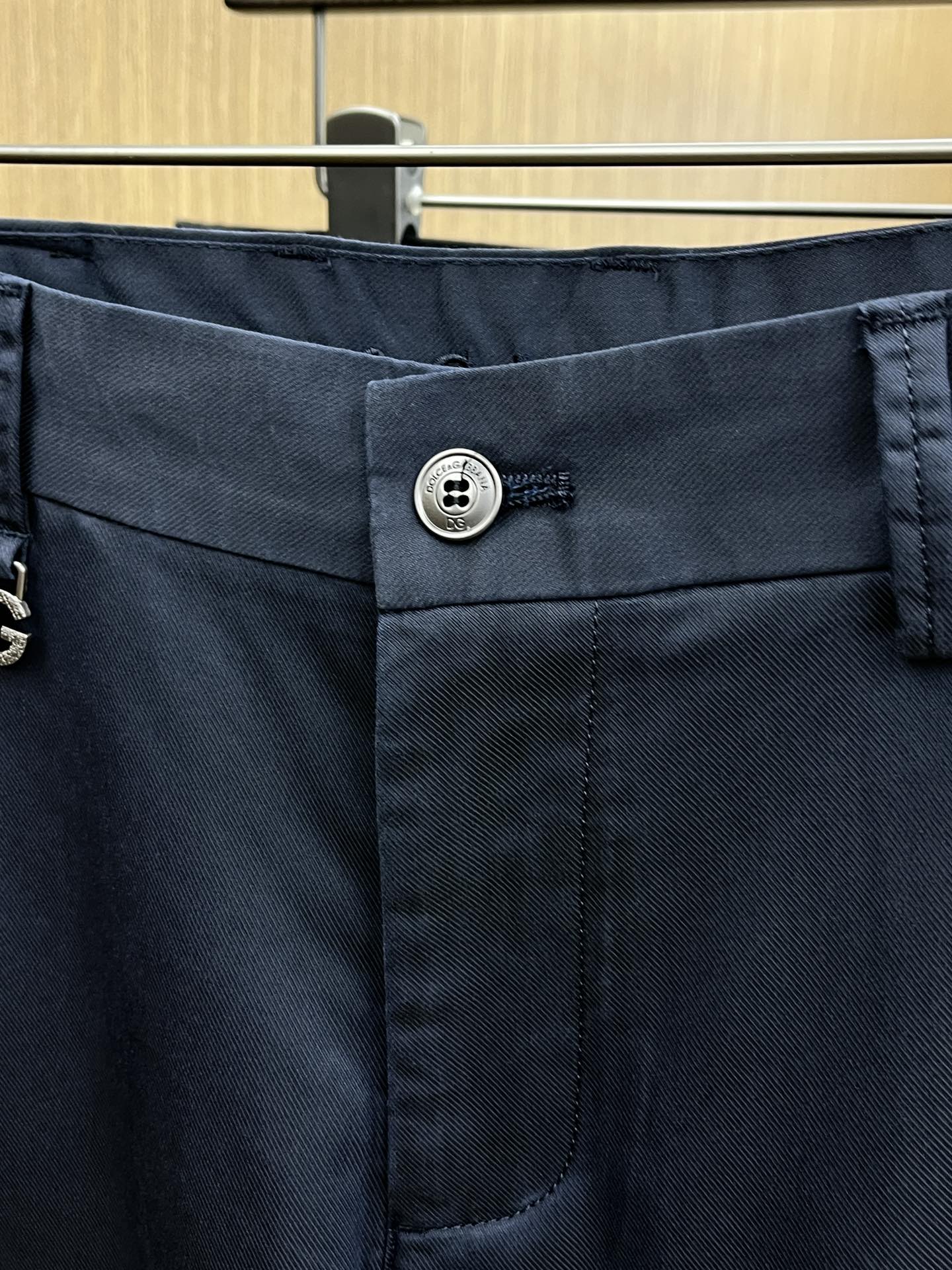 新品 DG 🔥春夏新品休闲裤西裤，官网同步发售，裤身工艺设计，进口客供辅料、面料定制，代工厂出品免检！每