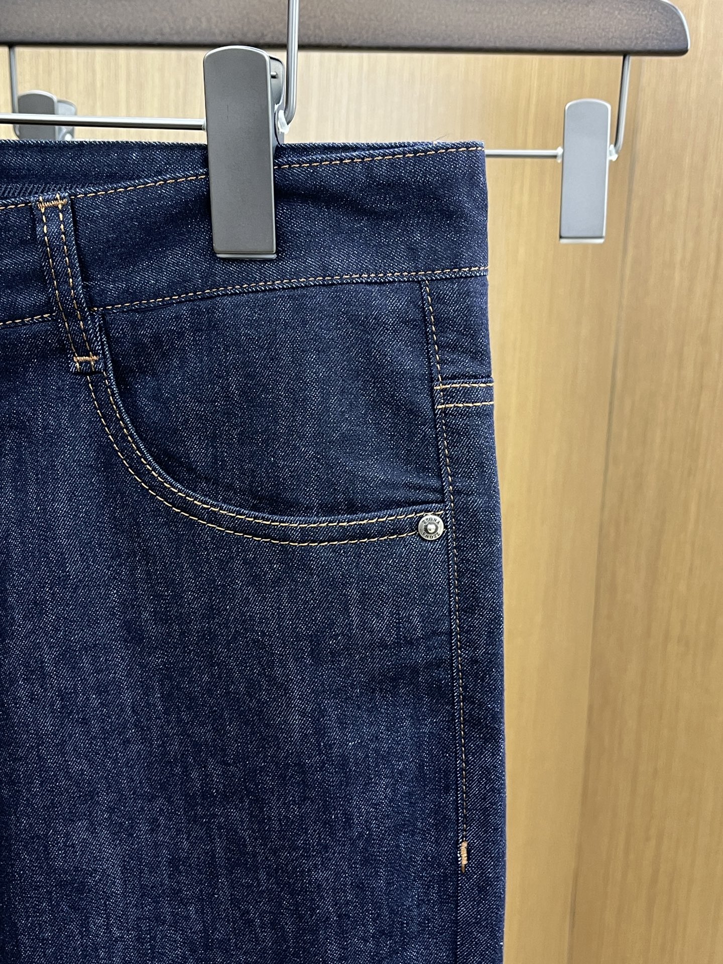 新品 ZZ 🔥春夏新品休闲牛仔裤 官网同步发售，裤身工艺设计，进口客供辅料、东欧牛仔面料定制，代工厂出品