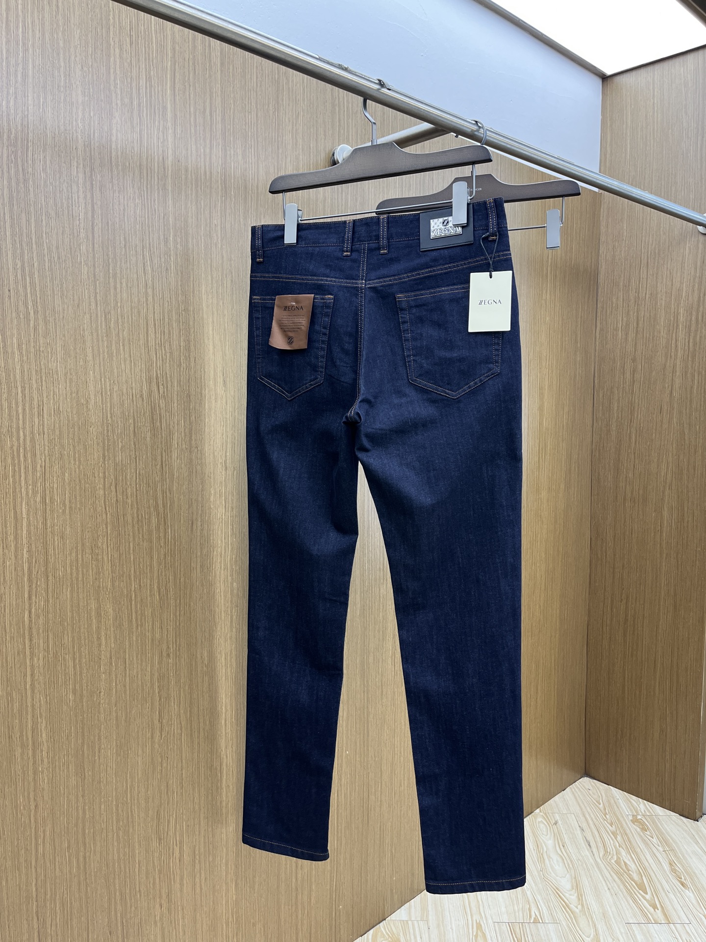 新品 ZZ 🔥春夏新品休闲牛仔裤 官网同步发售，裤身工艺设计，进口客供辅料、东欧牛仔面料定制，代工厂出品