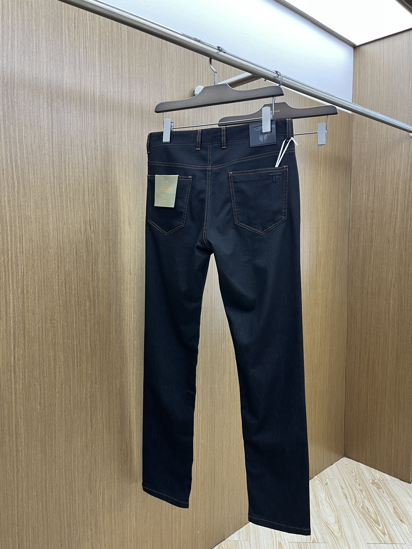 新品 TF 🔥春夏新品休闲牛仔裤 官网同步发售，裤身工艺设计，进口客供辅料、东欧牛仔面料定制，代工厂出品