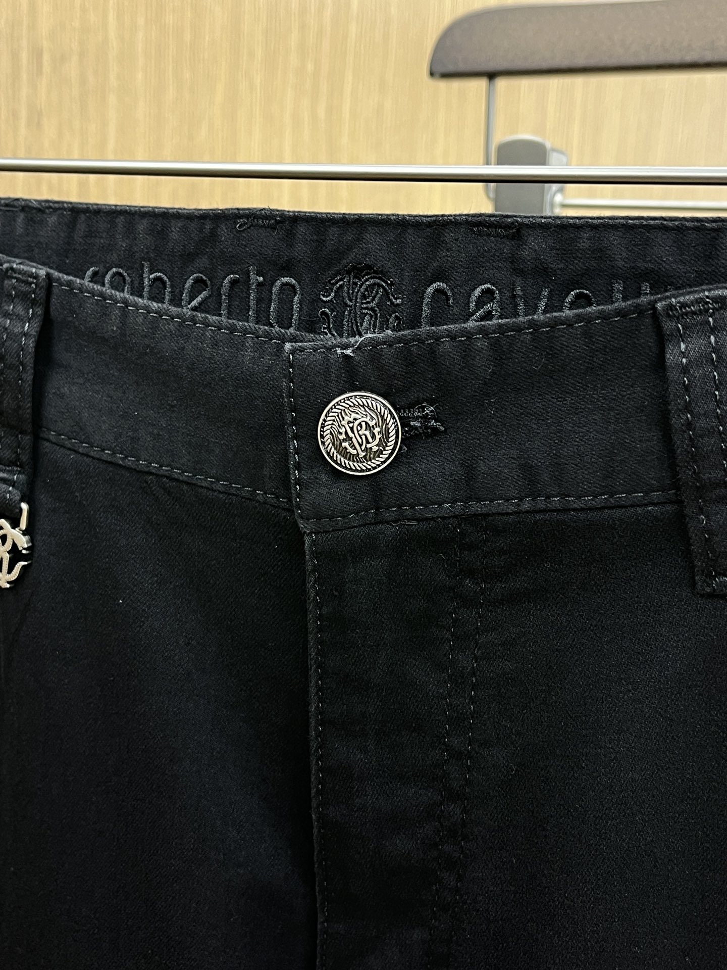 新品 RC 🔥春夏新品休闲牛仔裤 官网同步发售，裤身工艺设计，进口客供辅料、东欧牛仔面料定制，代工厂出品