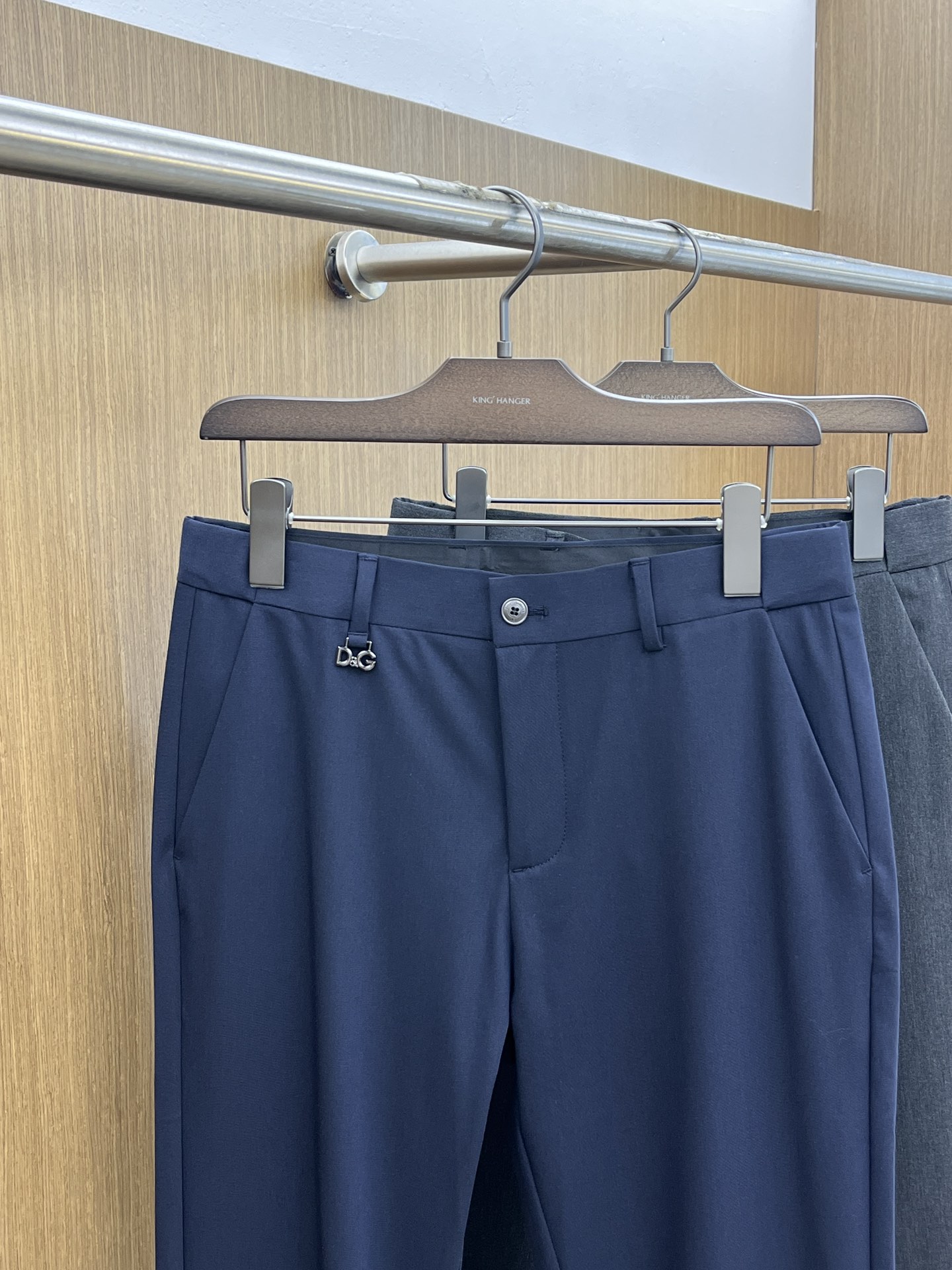 新品 DG  🔥春夏新品休闲裤西裤，官网同步发售，裤身工艺设计，进口客供辅料、面料定制，代工厂出品免检！