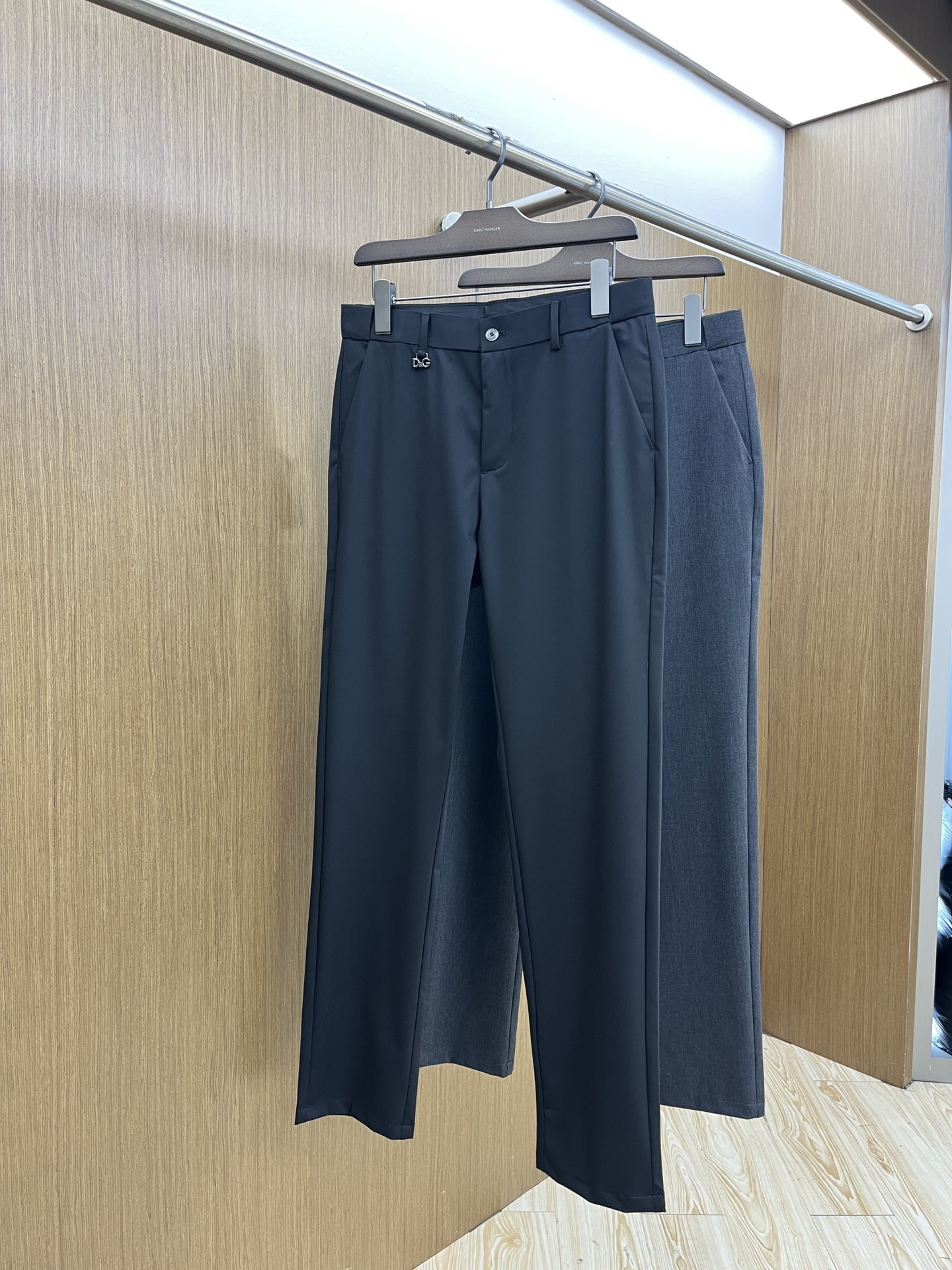 新品 DG  🔥春夏新品休闲裤西裤，官网同步发售，裤身工艺设计，进口客供辅料、面料定制，代工厂出品免检！