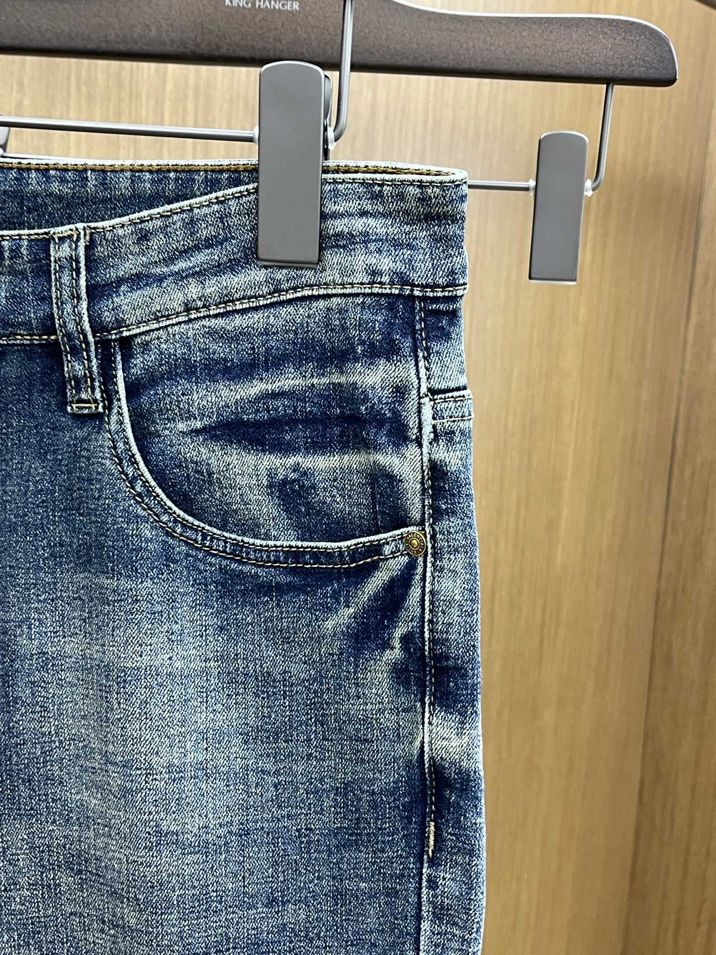 调价 新款 BBG 🔥🔥高端定制、2025早春最新款牛仔裤 柜台同步发售 原版定制复刻 客供五金辅料 原