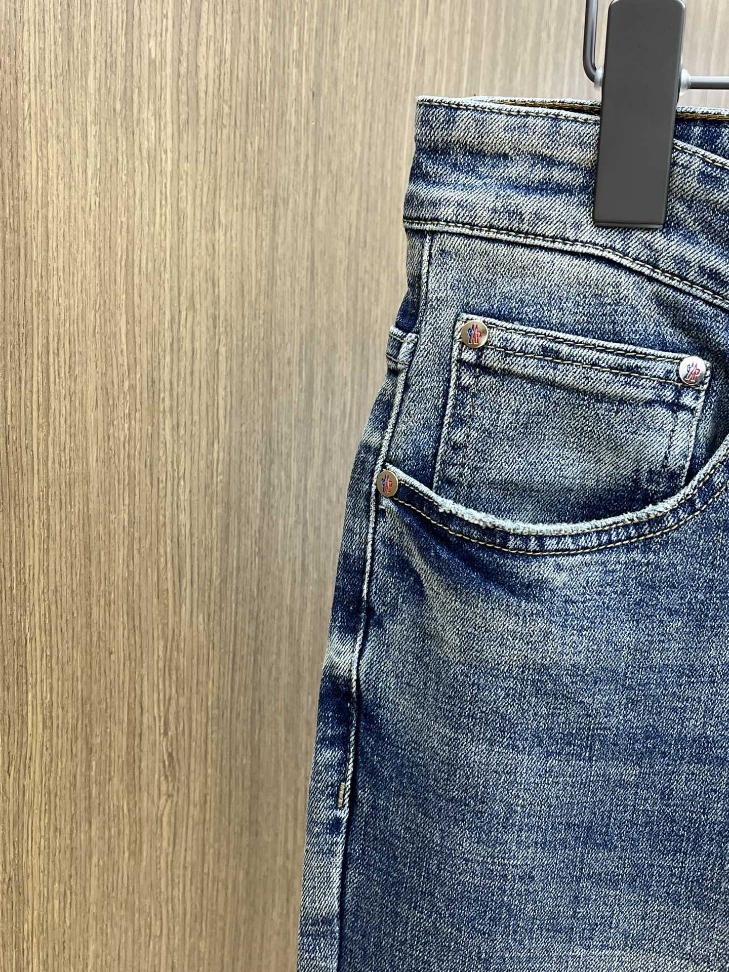“High-End Custom Jeans: Spring 2025 Collection with Imported Fabrics and Quality Skins” - 图片 5