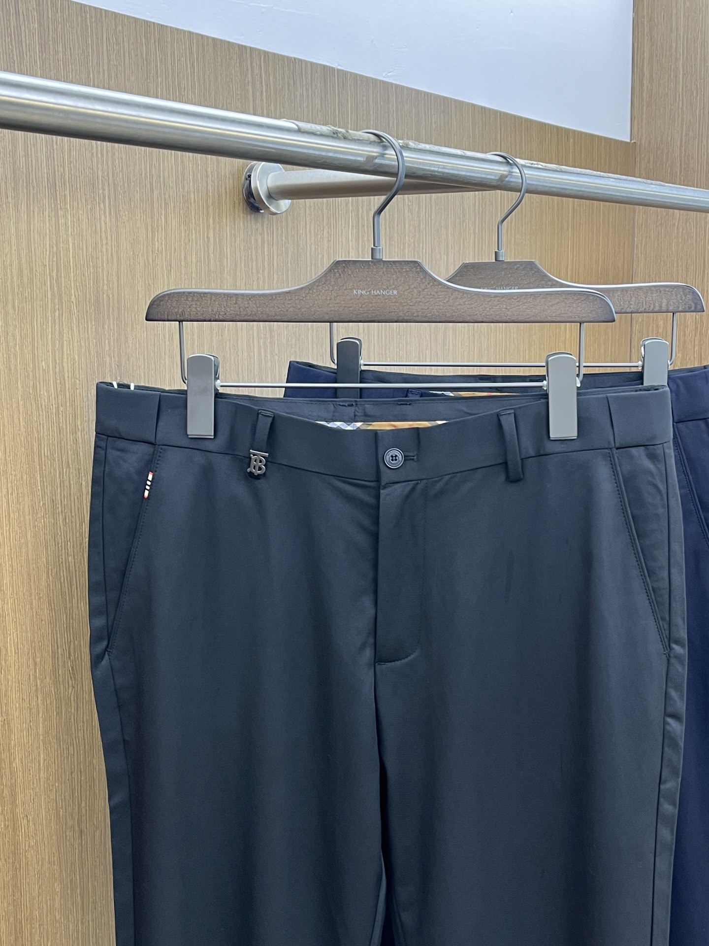 新品 BBR 🔥春夏新品休闲裤西裤，官网同步发售，裤身工艺设计，进口客供辅料、面料定制，代工厂出品免检！