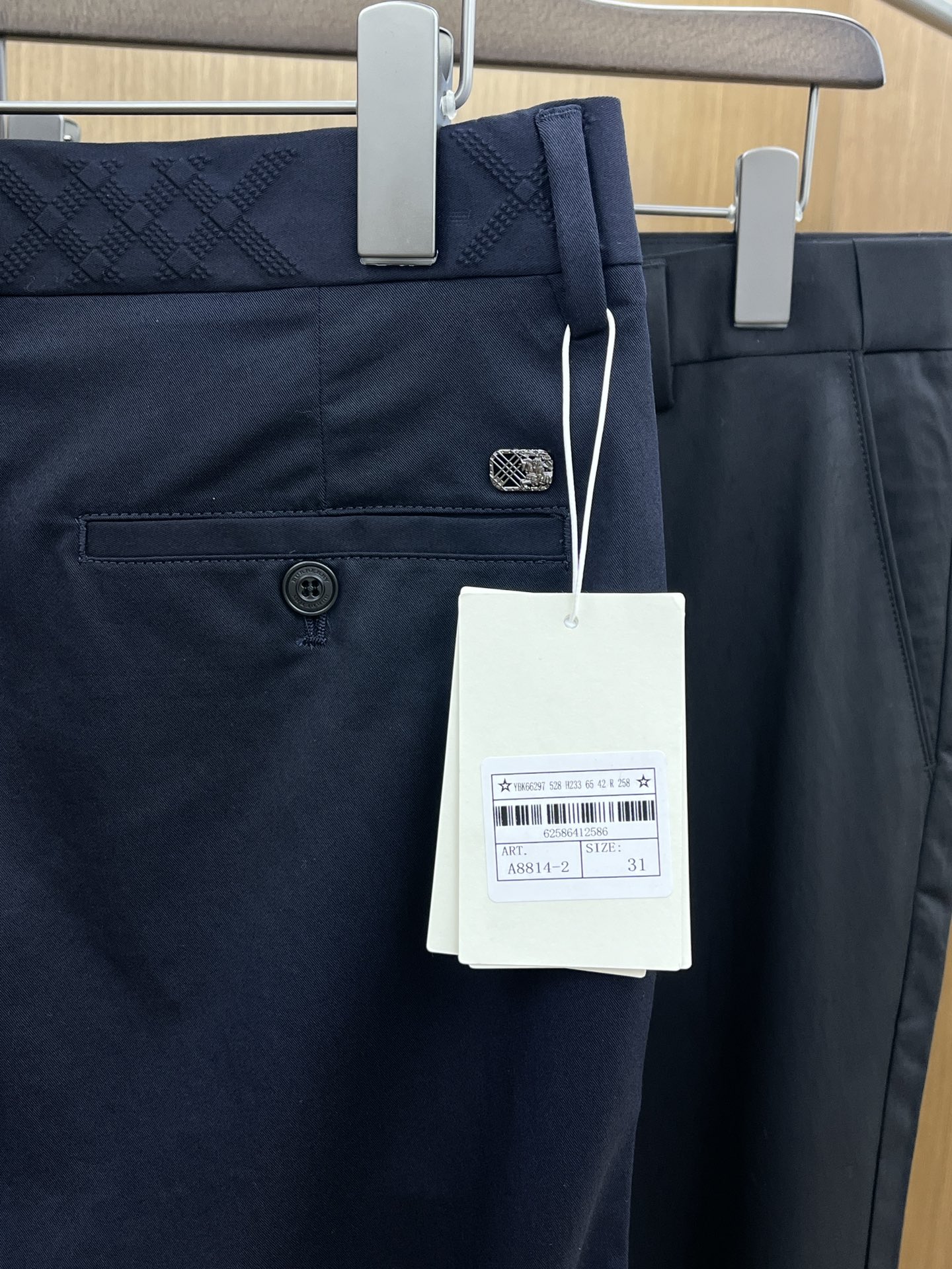 新品 BBR 🔥春夏新品休闲裤西裤，官网同步发售，裤身工艺设计，进口客供辅料、面料定制，代工厂出品免检！