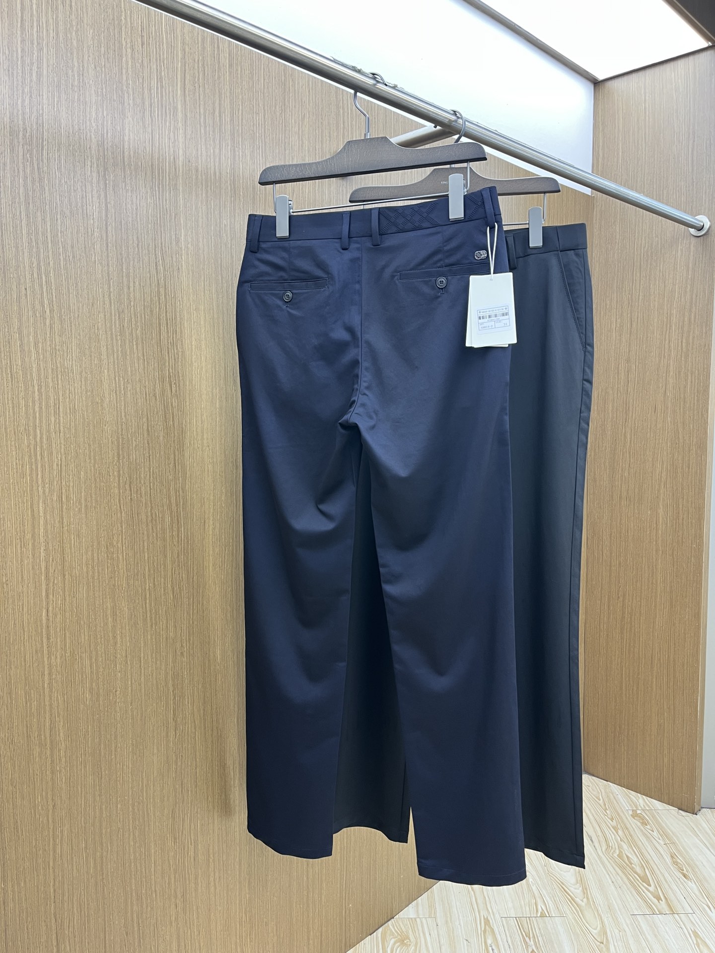 新品 BBR 🔥春夏新品休闲裤西裤，官网同步发售，裤身工艺设计，进口客供辅料、面料定制，代工厂出品免检！