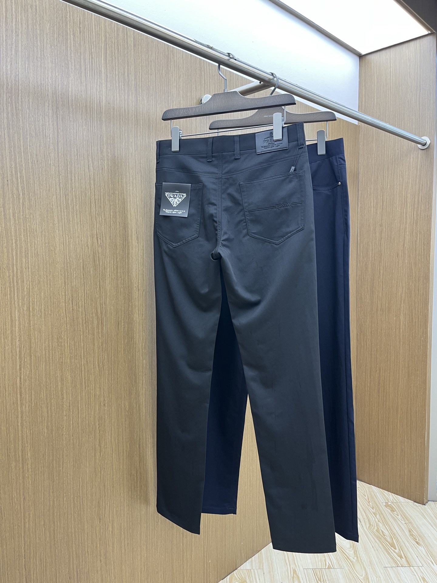 新品 PD 🔥春夏新品休闲裤西裤，官网同步发售，裤身工艺设计，进口客供辅料、面料定制，代工厂出品免检！每