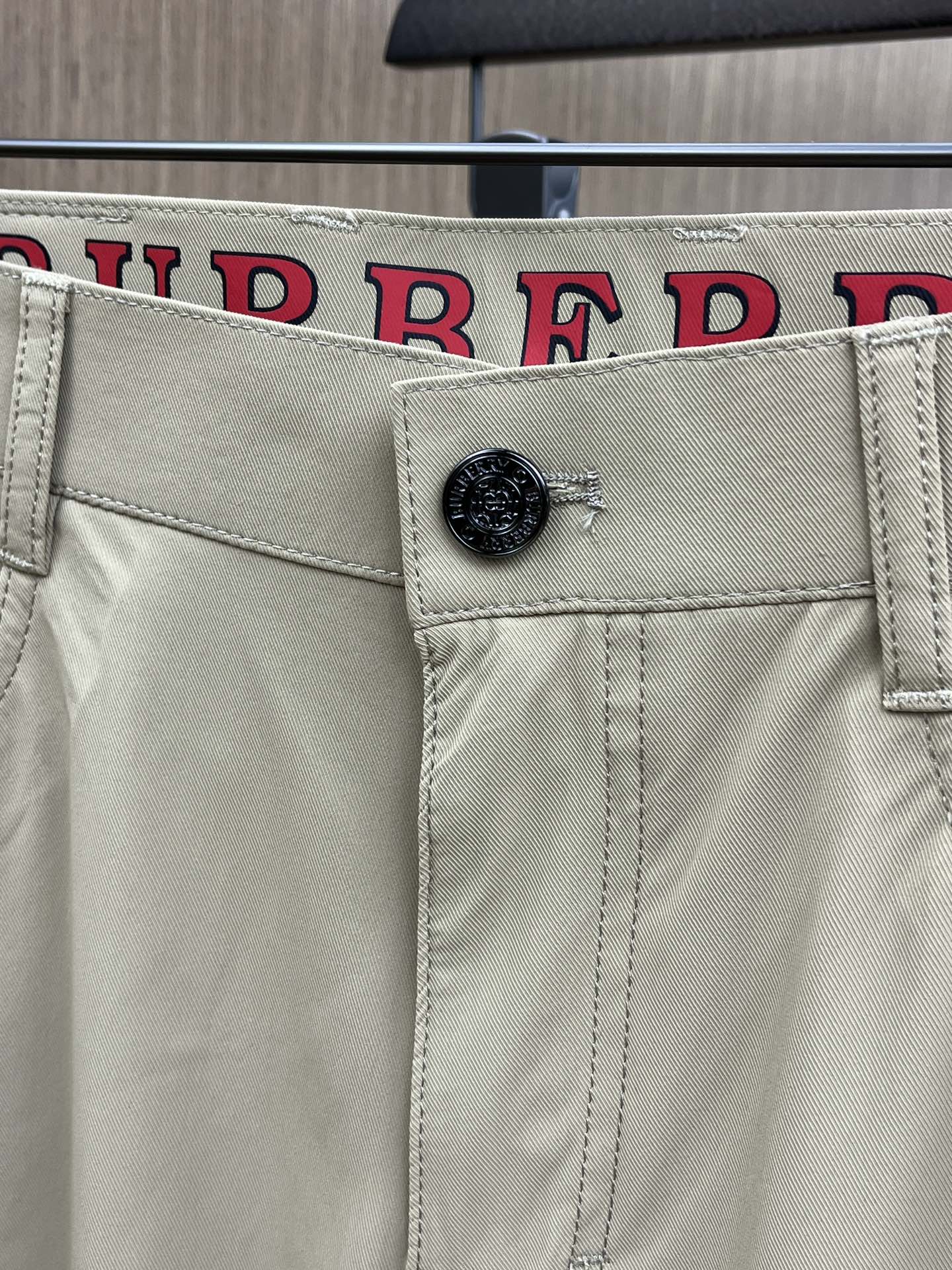 新品 BBR 🔥春夏新品休闲裤西裤，官网同步发售，裤身工艺设计，进口客供辅料、面料定制，代工厂出品免检！