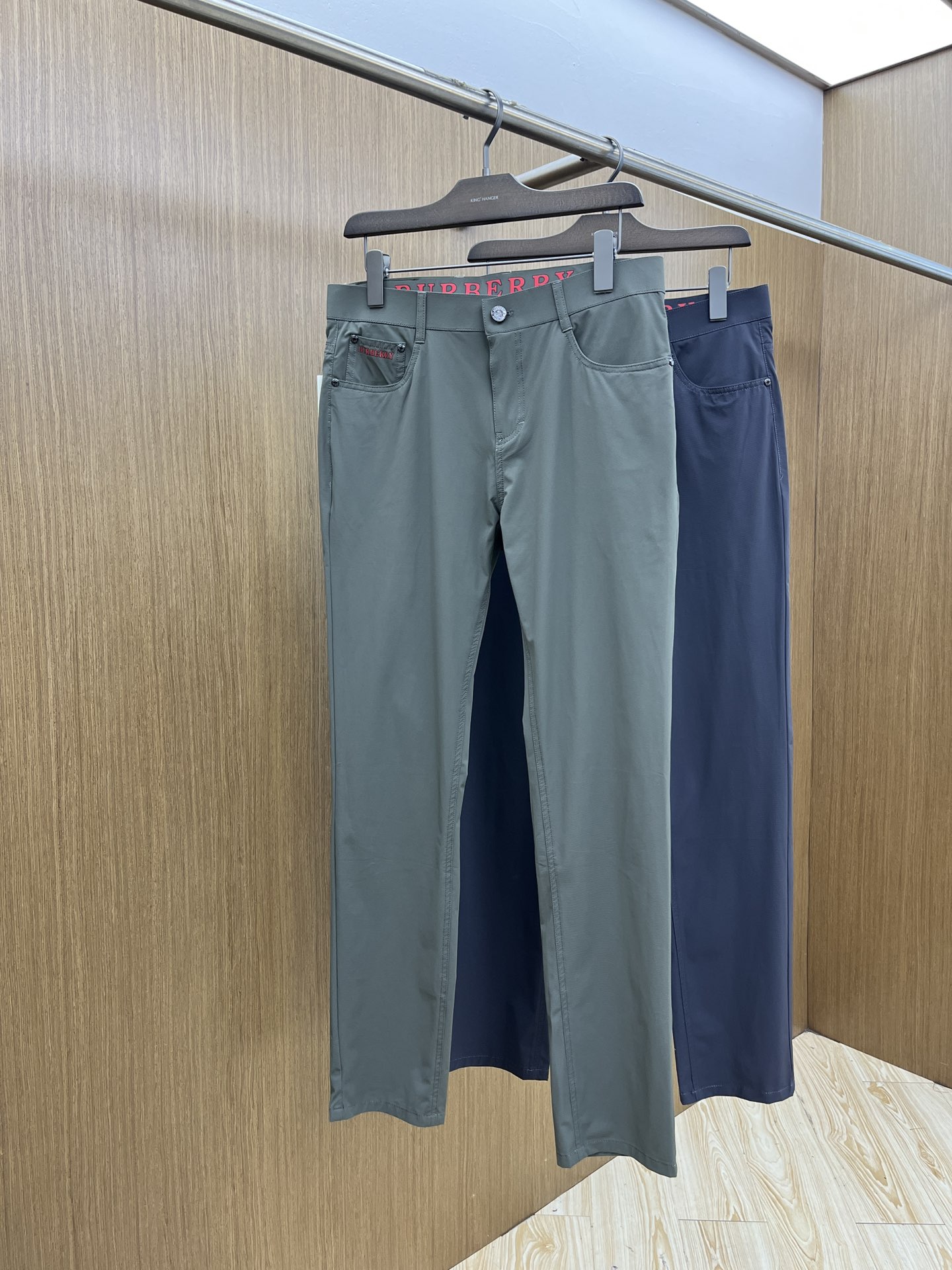 新品 BBR 🔥春夏新品休闲裤西裤，官网同步发售，裤身工艺设计，进口客供辅料、面料定制，代工厂出品免检！