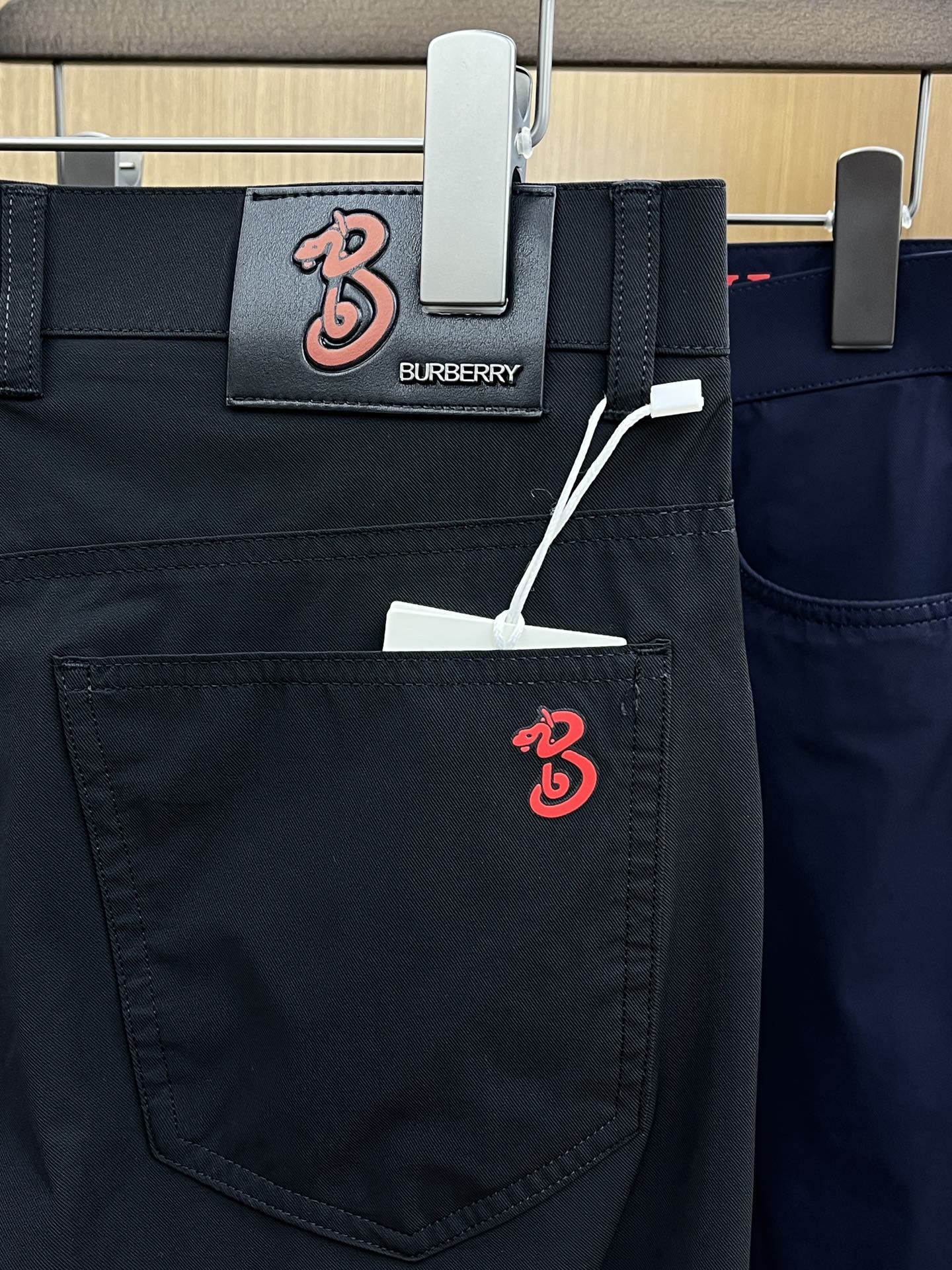 新品 BBR 🔥春夏新品休闲裤西裤，官网同步发售，裤身工艺设计，进口客供辅料、面料定制，代工厂出品免检！