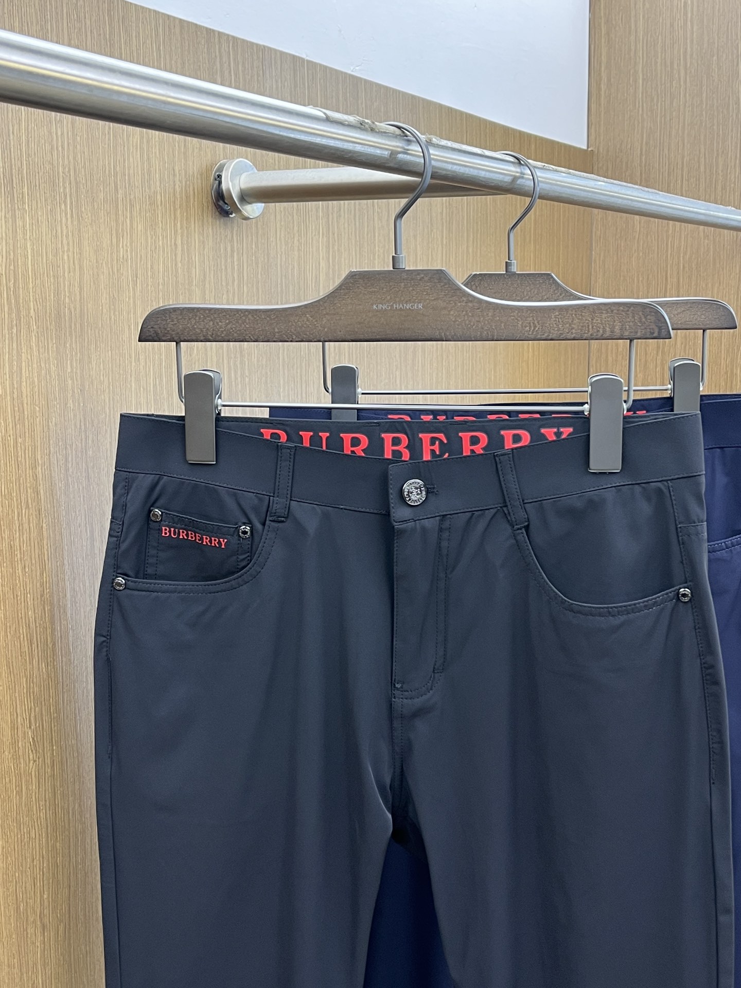 新品 BBR 🔥春夏新品休闲裤西裤，官网同步发售，裤身工艺设计，进口客供辅料、面料定制，代工厂出品免检！