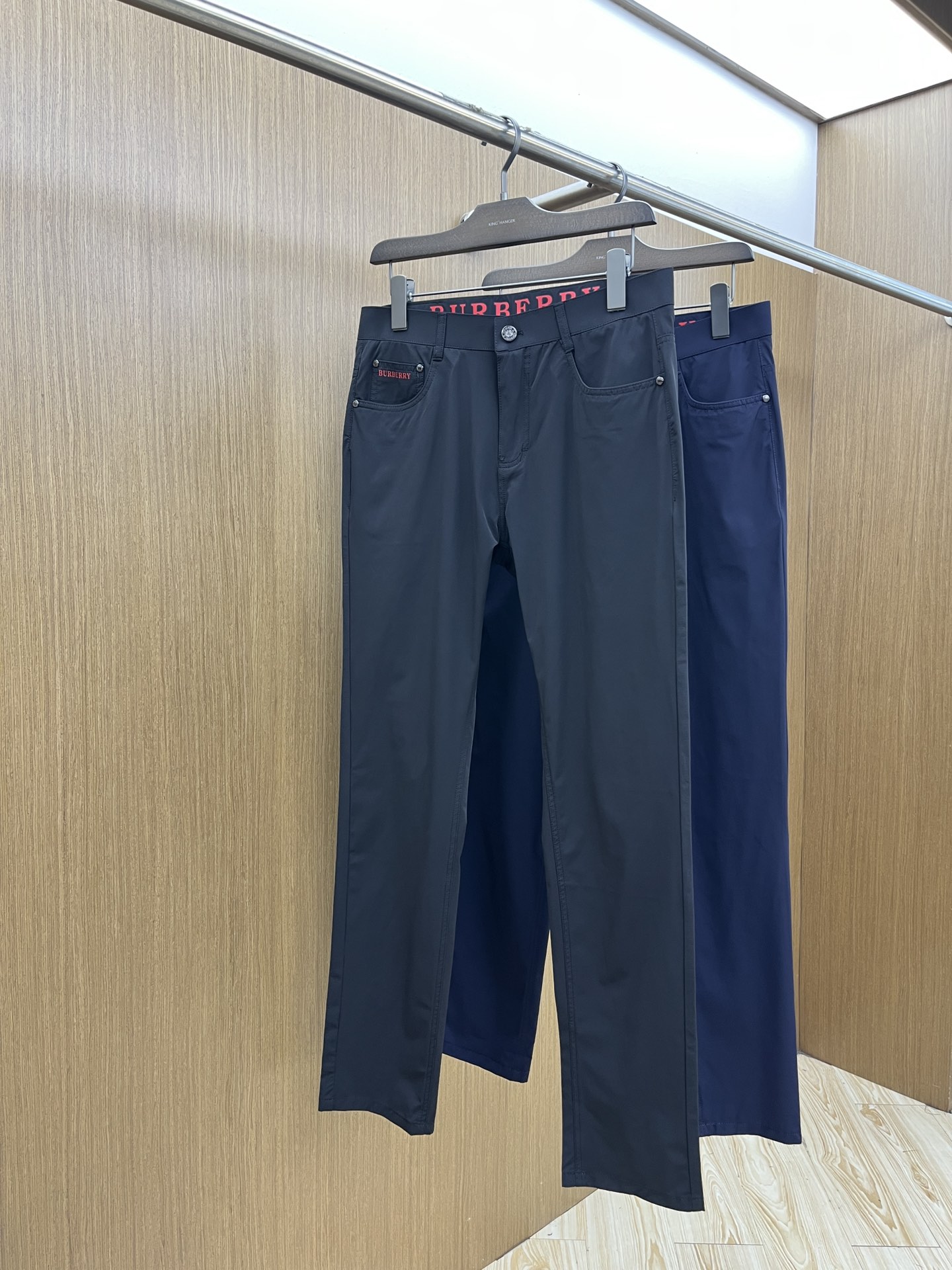 新品 BBR 🔥春夏新品休闲裤西裤，官网同步发售，裤身工艺设计，进口客供辅料、面料定制，代工厂出品免检！