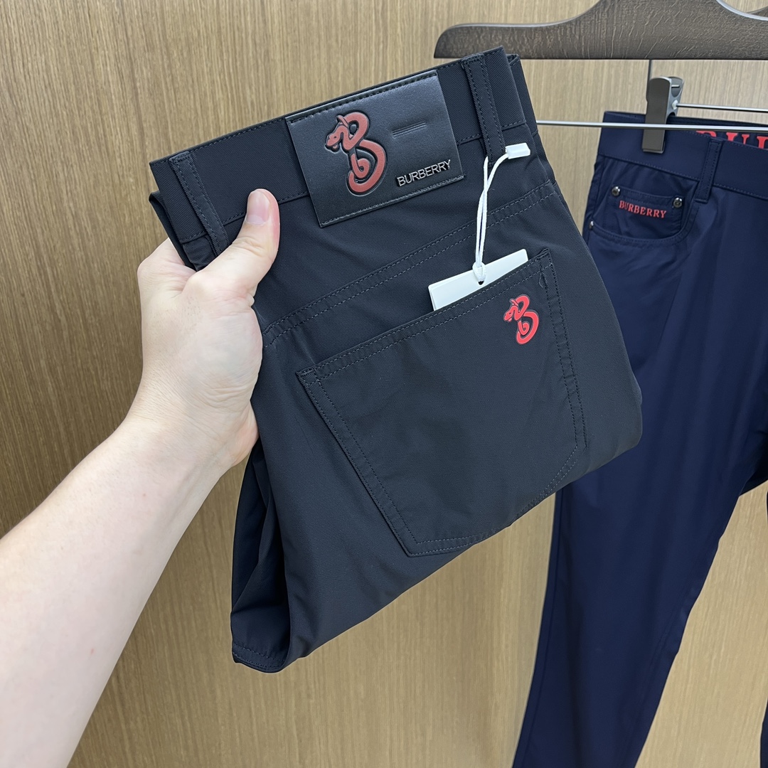新品 BBR 🔥春夏新品休闲裤西裤，官网同步发售，裤身工艺设计，进口客供辅料、面料定制，代工厂出品免检！