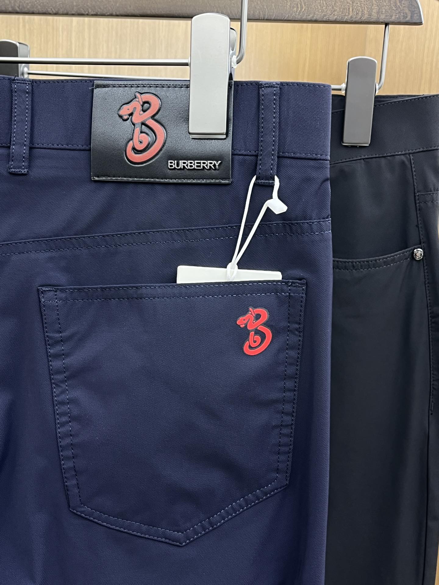 新品 BBR 🔥春夏新品休闲裤西裤，官网同步发售，裤身工艺设计，进口客供辅料、面料定制，代工厂出品免检！