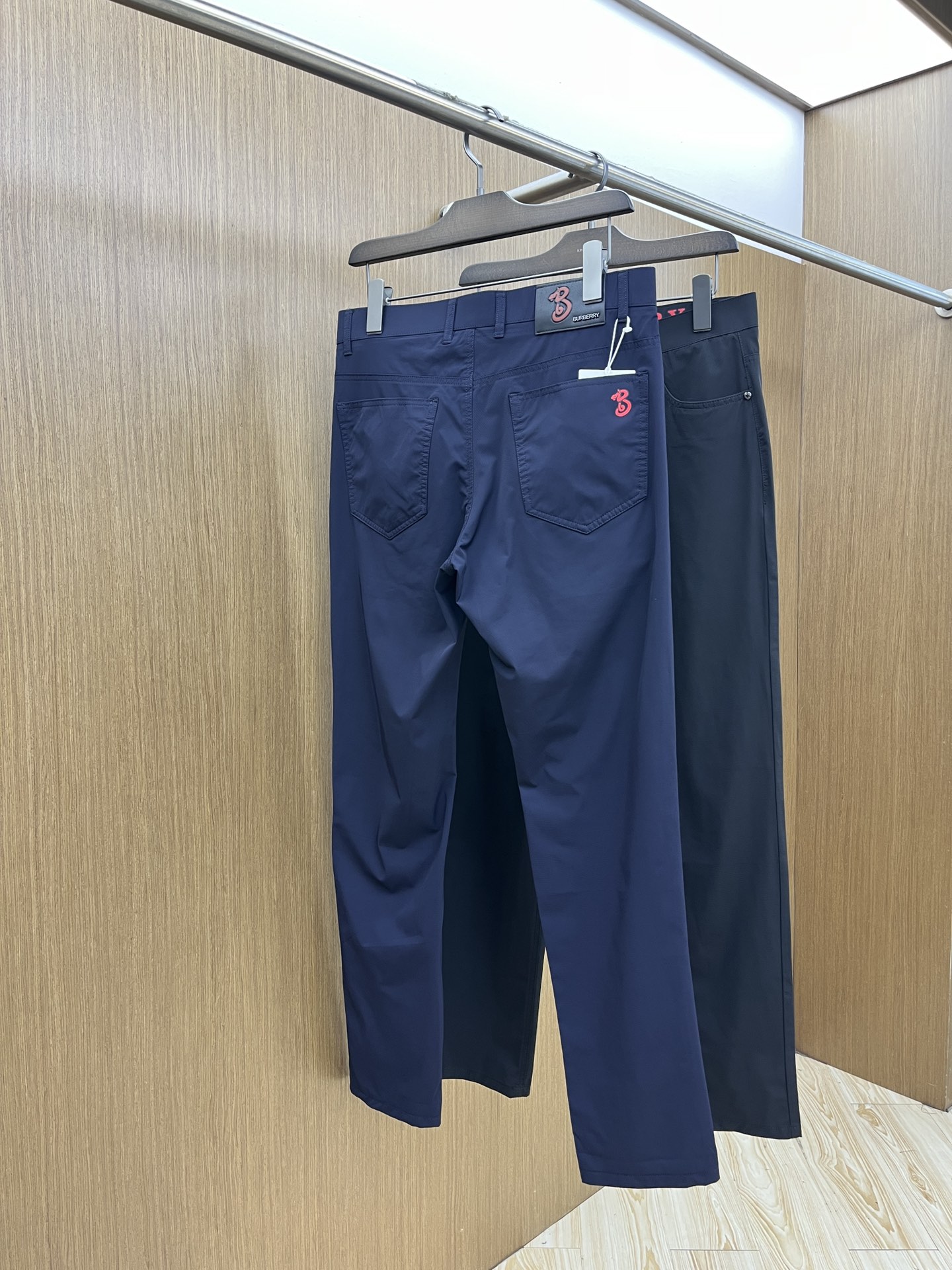 新品 BBR 🔥春夏新品休闲裤西裤，官网同步发售，裤身工艺设计，进口客供辅料、面料定制，代工厂出品免检！
