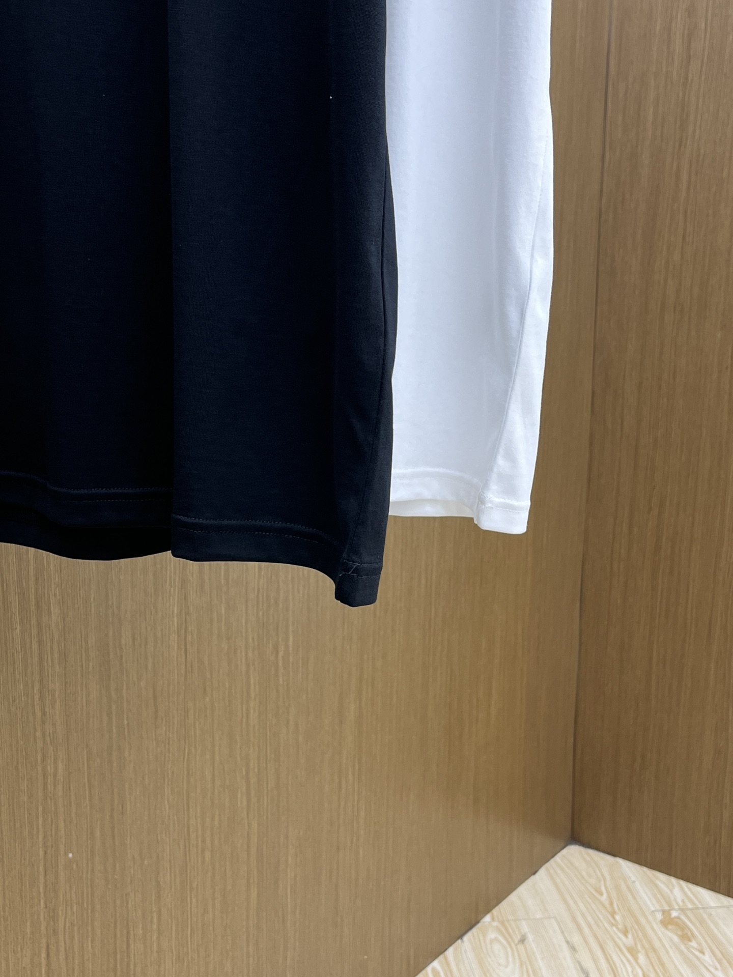 新品 BBR 🔥SS官网新款标识细节棉质T恤衫。订织全棉面料质感好，面料舒适亲肤 超级舒适 a60值得推