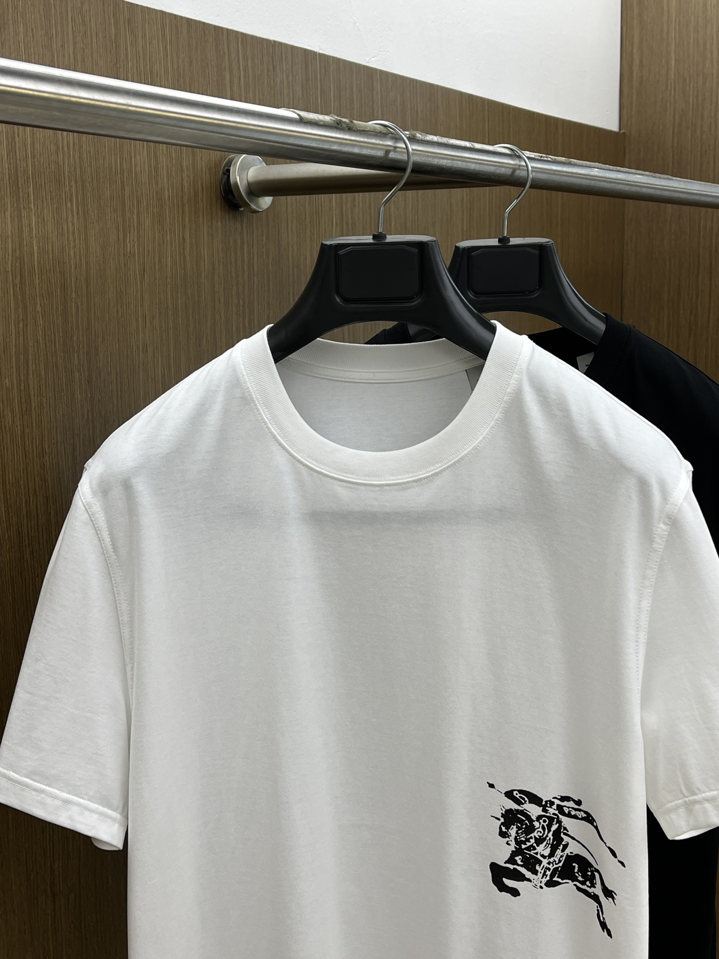 Burberry Cotton T-Shirt with Logo Detail | Soft & Comfortable | P221016 3 i1748287277 8141 1