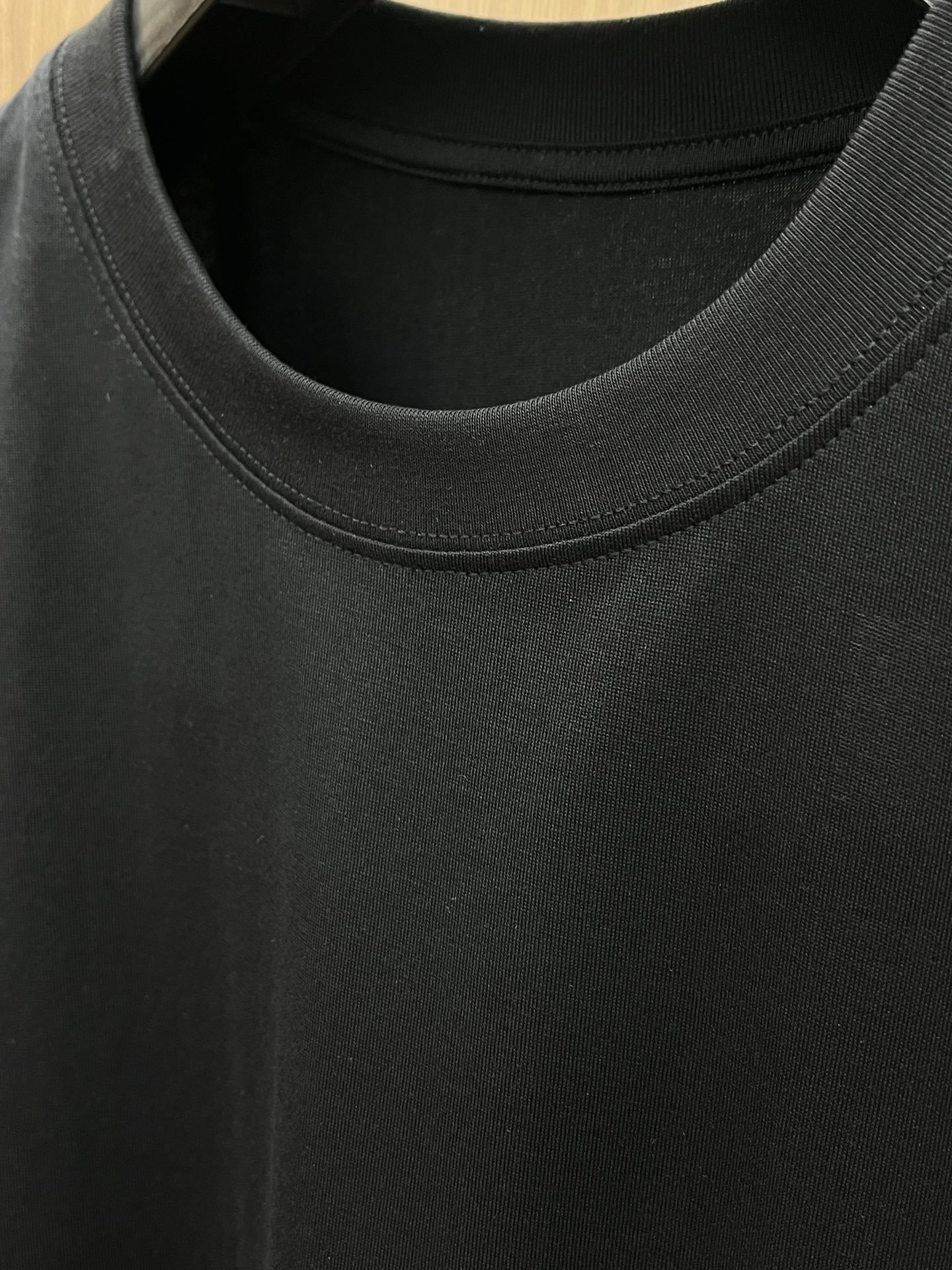 Burberry Cotton T-Shirt - Modern Fit, Comfortable & Stylish 5 i1748287330 4282 8