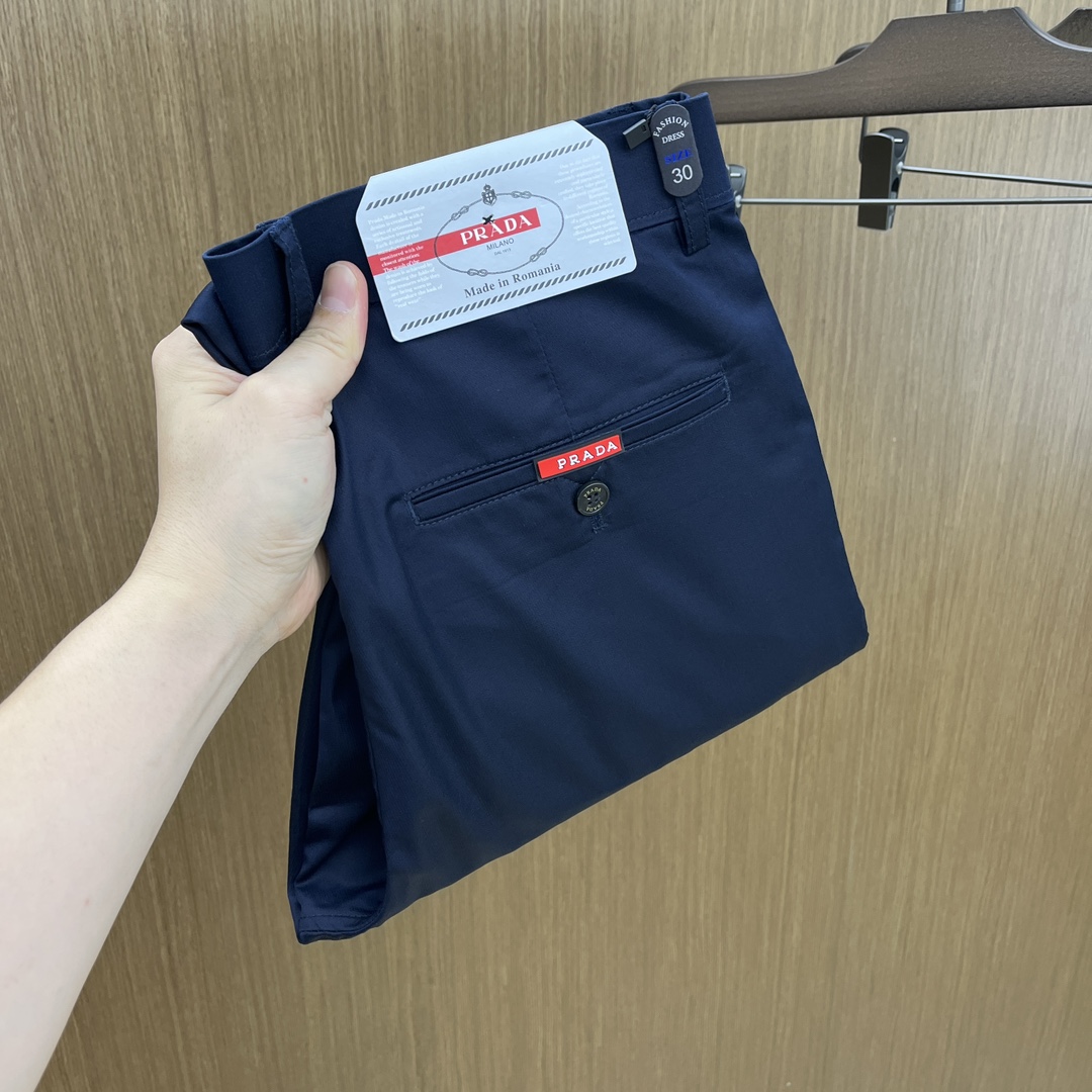 NO:481411,New PD1955ss Spring and Summer New Products, available on the official website simultaneously, men's high-end business casual trousers, high-end imported fabric, with elasticity, silicone letter pressing on the back, five combinations, namely classic and fashionable, combined tailor, unrestrained upper body effect, comfortable and breathable fax number 30-4037,,alexander wang19860909新款 PD1955ss春夏新品,官网同步有售,男士高端商务休闲西裤,高端进口面料,带弹力,后面采用硅胶字母压胶,五搭配,即经典又时尚,合体裁缝,上身效果无约束感 ,舒适透气fax 码数30-4037,,alexander wang,Men's clothing