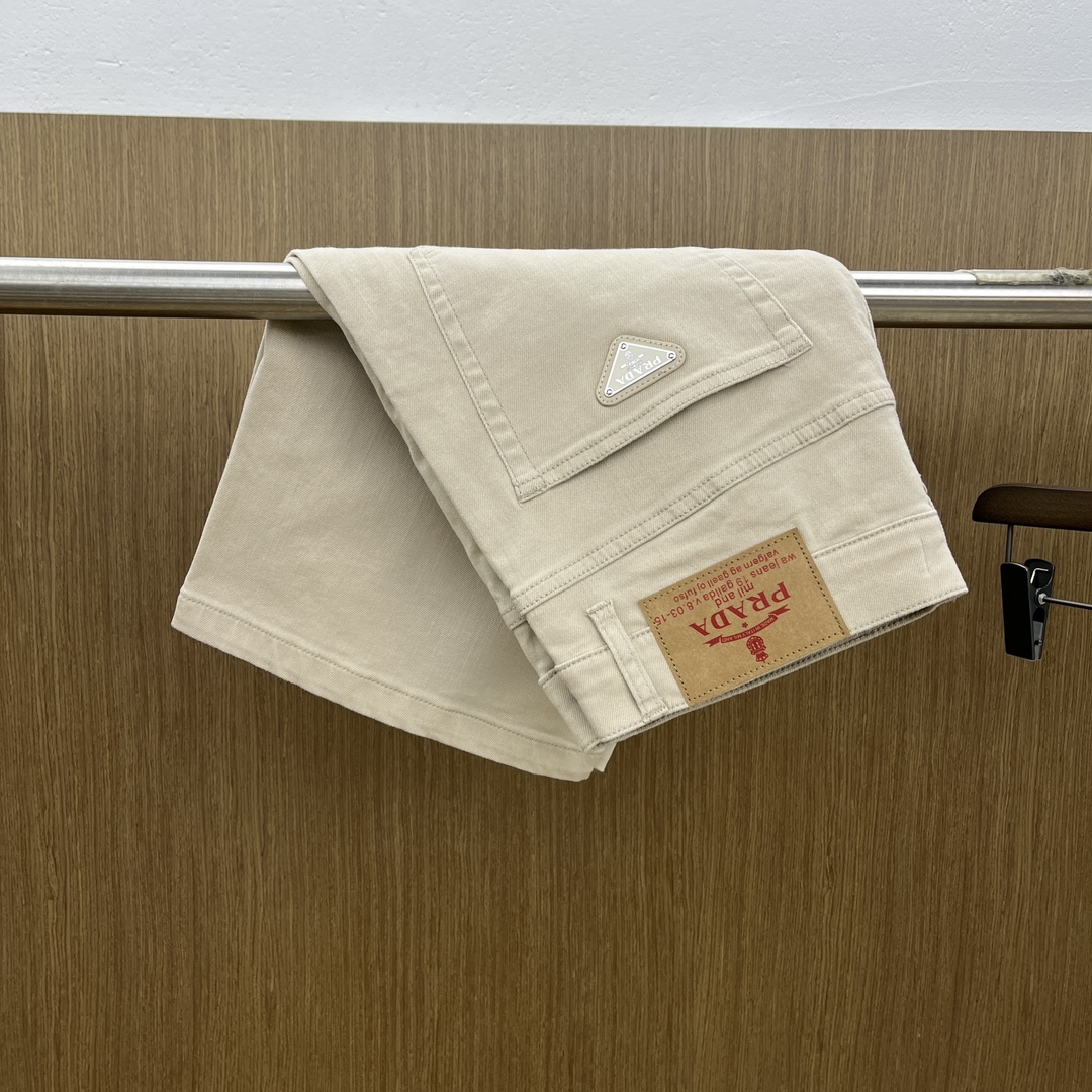 NO:427714,New PD High-end custom quality 25SS spring and summer latest original single casual denim shorts available at the counter, original customized reproduction, customer-supplied hardware and accessories, original single quality, imported denim fabric heavy-duty washing, fine workmanship and excellent upper body, preferred single product A60 SIZE:29-36 without 35,, shorts, alexander wang19860909新款 PD 高端定制品质 25SS春夏最新款原单休闲牛仔短裤 柜台同步发售 原版定制复刻 客供五金辅料 原单品质 进口牛仔面料重工洗水 做工走线精细 上身绝佳,优选单品A60 SIZE:29-36无35,,shorts,alexander wang,Men's clothing