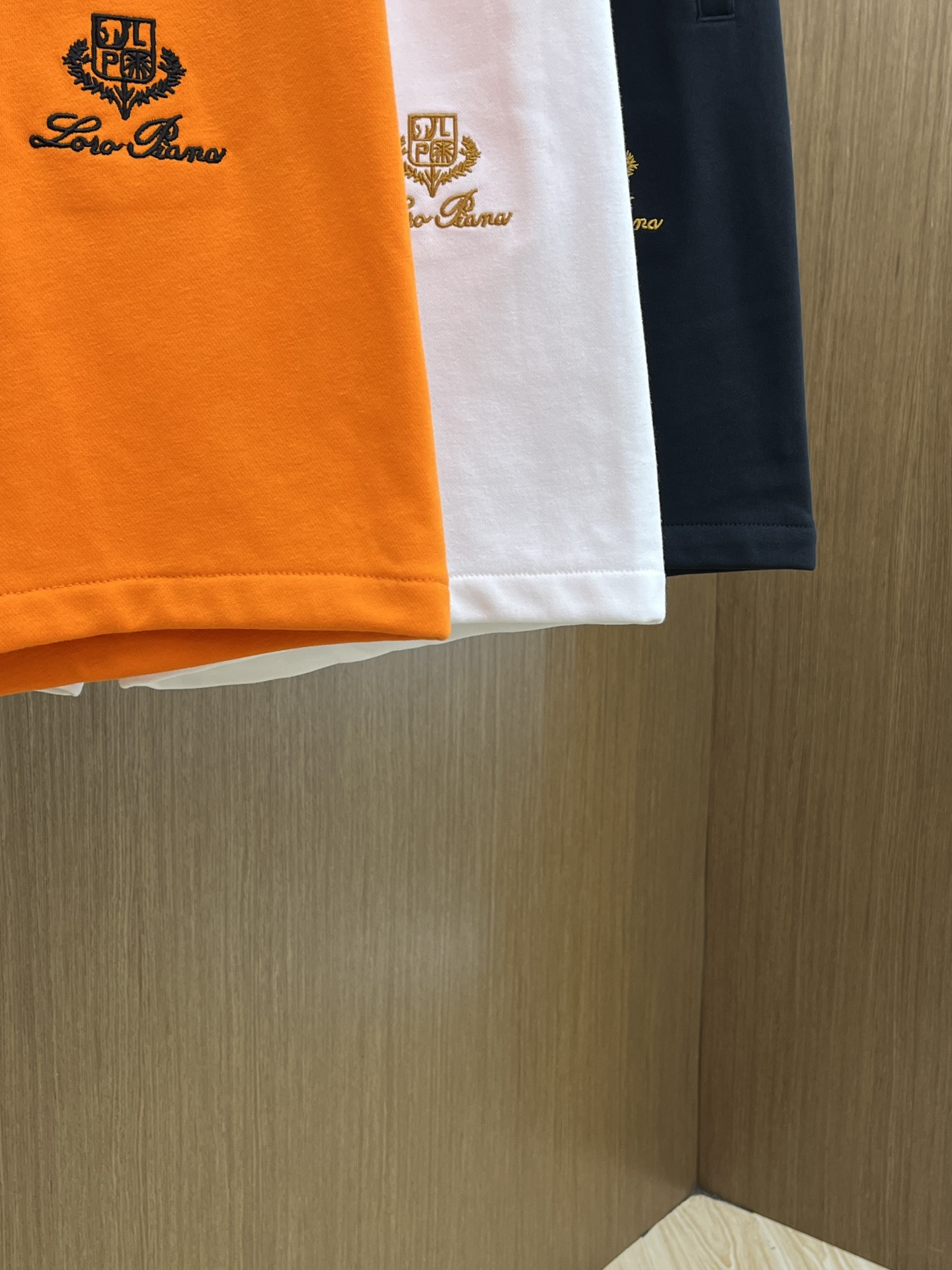 新品 lP🆕 🔥Ss春夏新款独家专供新款休闲短裤🩳高端版本 定制面料 透气舒适度高，细节无可挑剔，品牌元