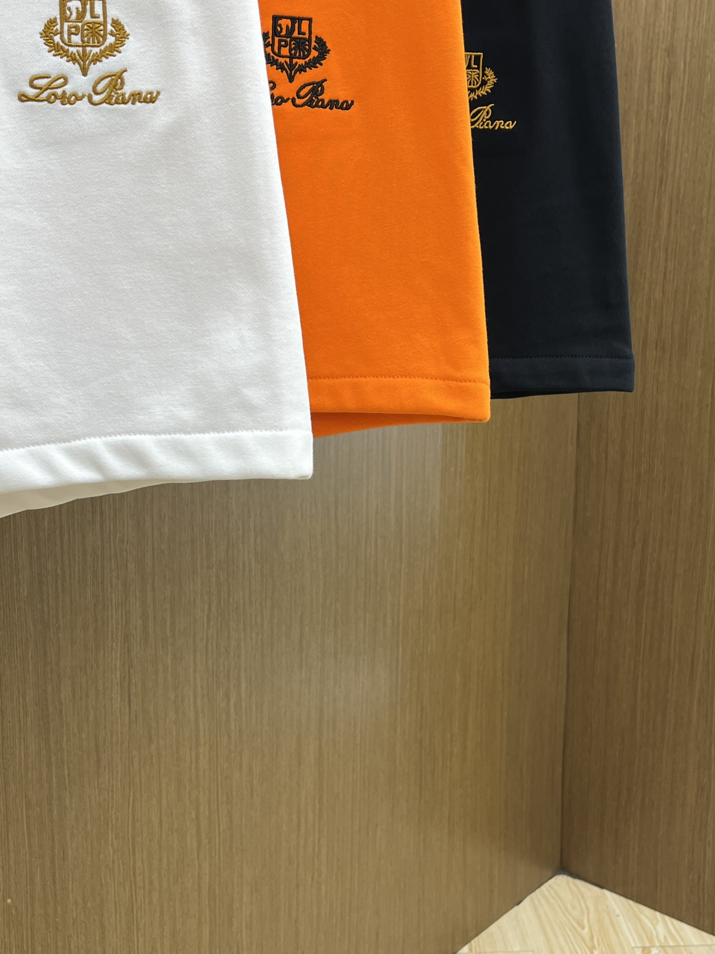 新品 lP🆕 🔥Ss春夏新款独家专供新款休闲短裤🩳高端版本 定制面料 透气舒适度高，细节无可挑剔，品牌元