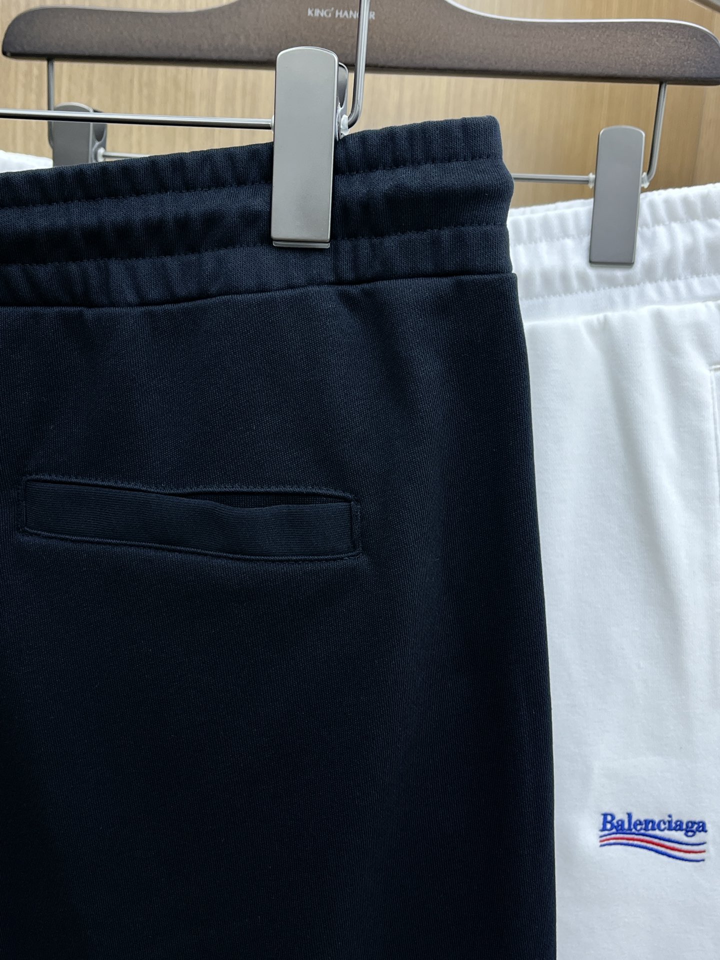 新品 BBG 🔥Ss春夏新款独家专供新款休闲短裤🩳高端版本 定制面料 透气舒适度高，细节无可挑剔，品牌元