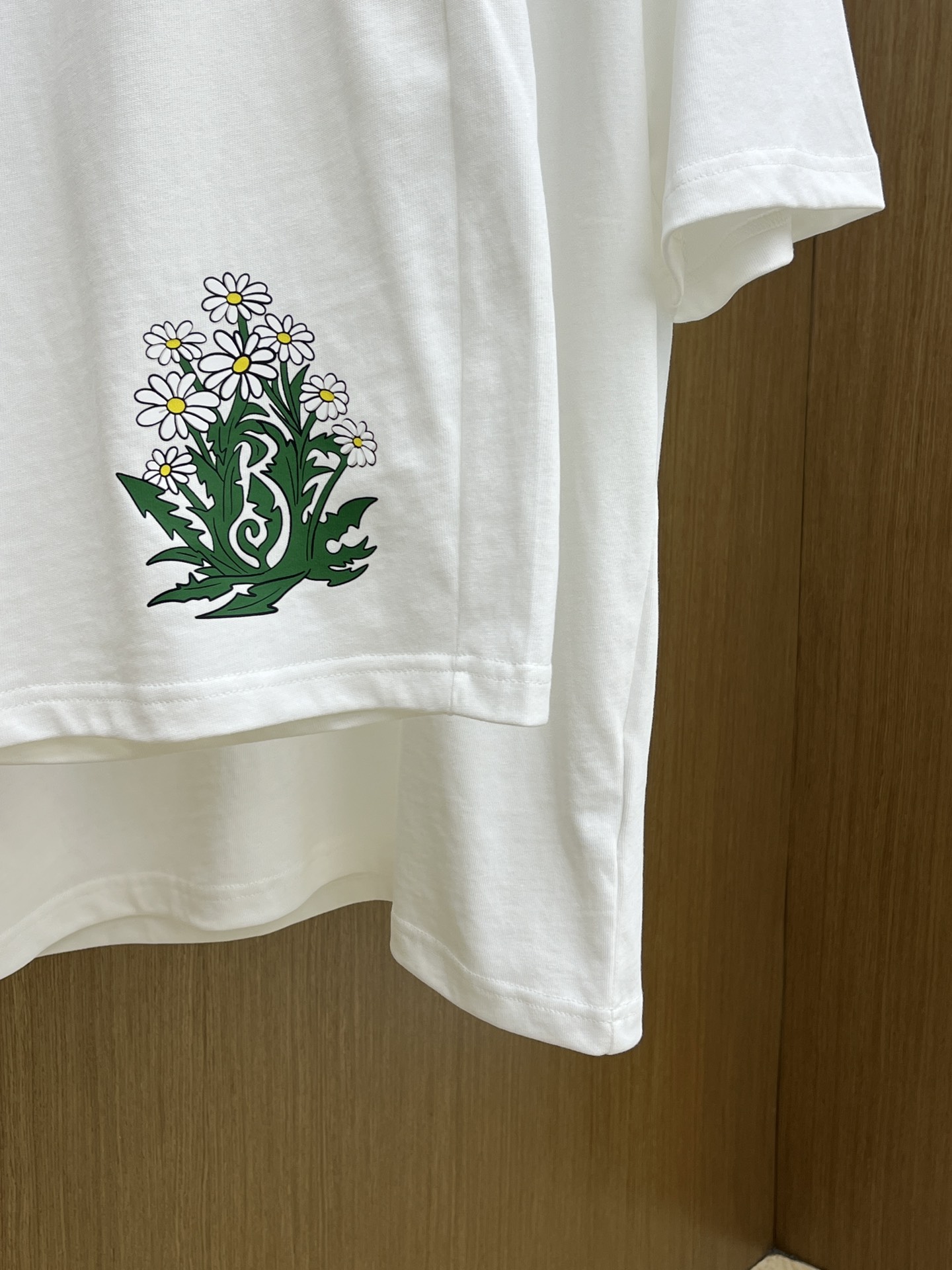 新款/套 BBR 🔥🔥春夏最新款休闲短裤短袖套装，男女款👫 贸易公司渠道稀出，同步官网发售！基本每一季都