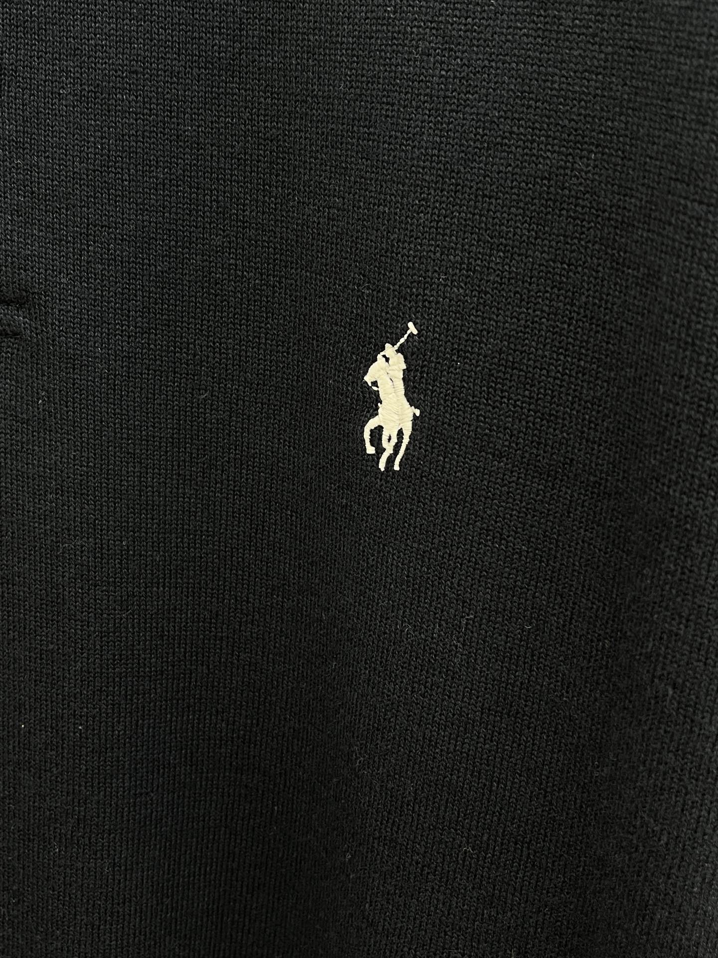  RalP🆕h Lauren/拉夫劳伦男士针织Polo衫

本款拉夫劳伦Polo衫，简约而不失格调。作为