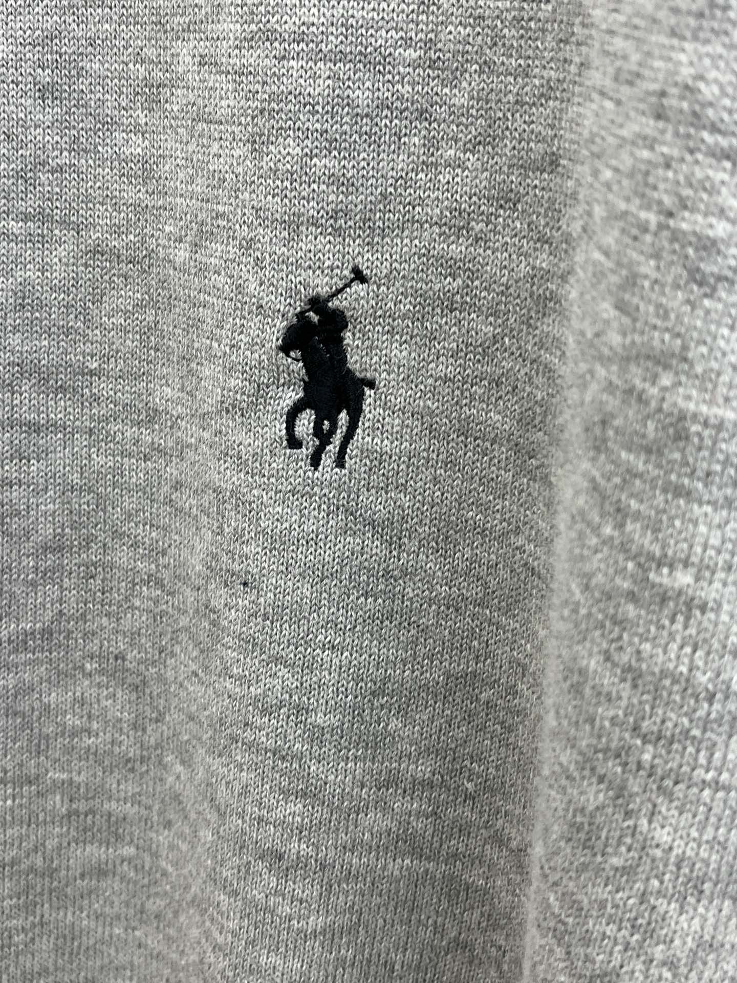  RalP🆕h Lauren/拉夫劳伦男士针织Polo衫

本款拉夫劳伦Polo衫，简约而不失格调。作为