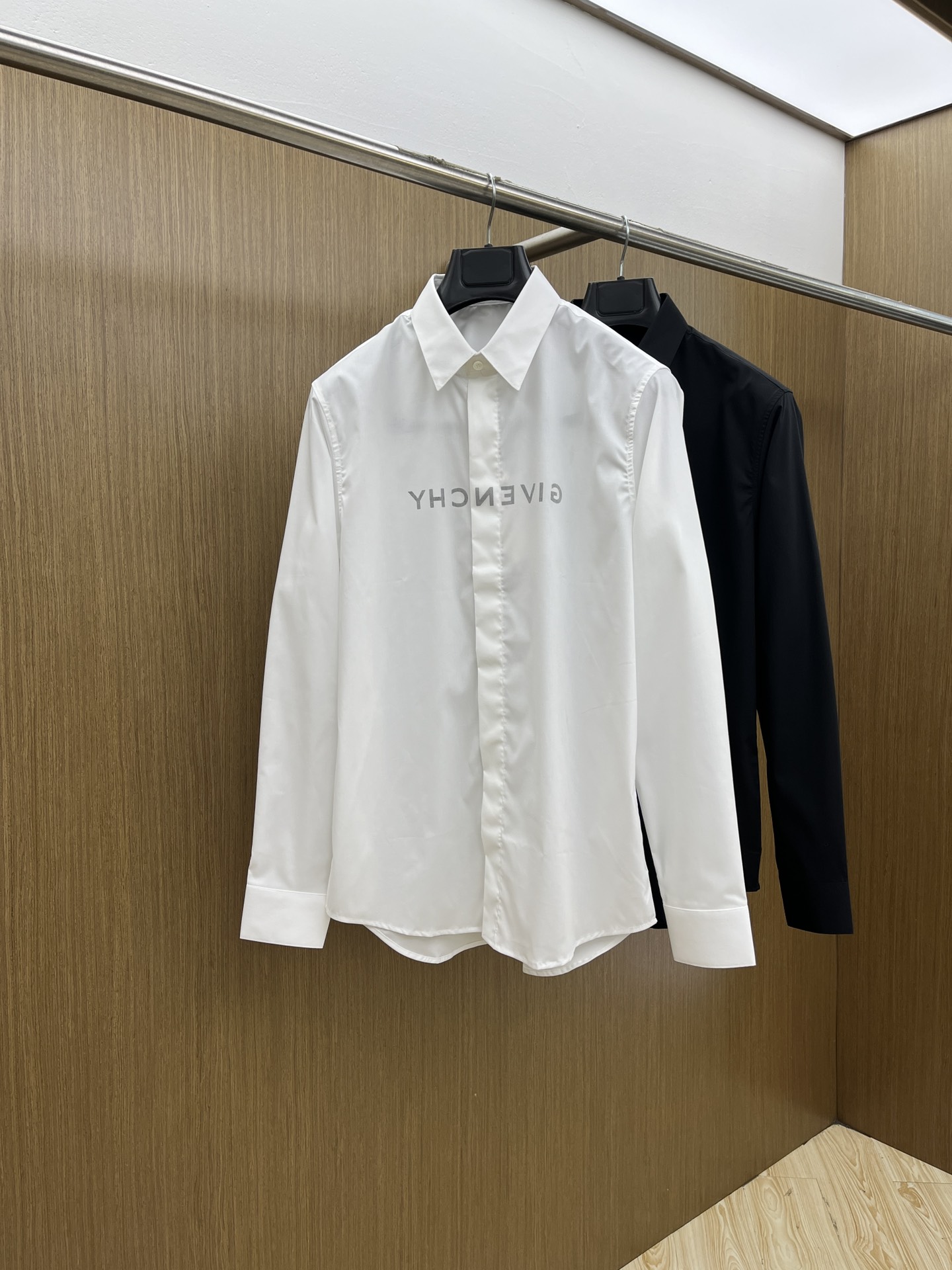 New Product: P725 Gvc 63SS Short-Sleeved Shirts for Spring/Summer, Stylish Simplicity, Super-Sweet Colors - 图片 1