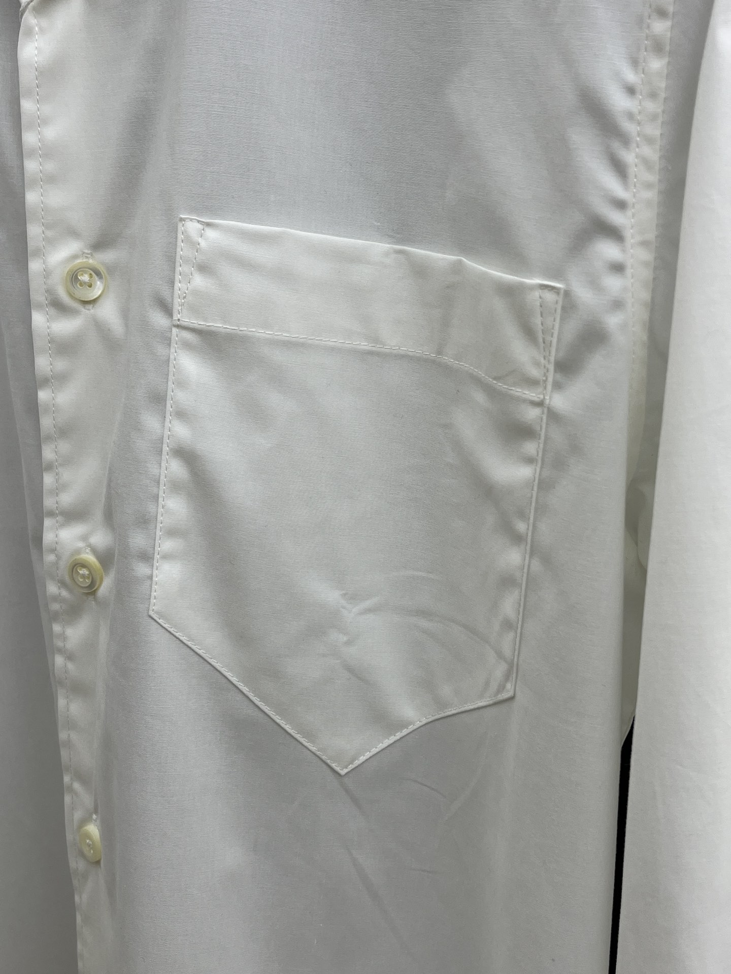 秋冬 PD 🔥SS春夏新款时尚简约长袖衬衫，本款轻盈棉质衬衣采用全棉质地面料，经典简约设计搭配，清爽色调