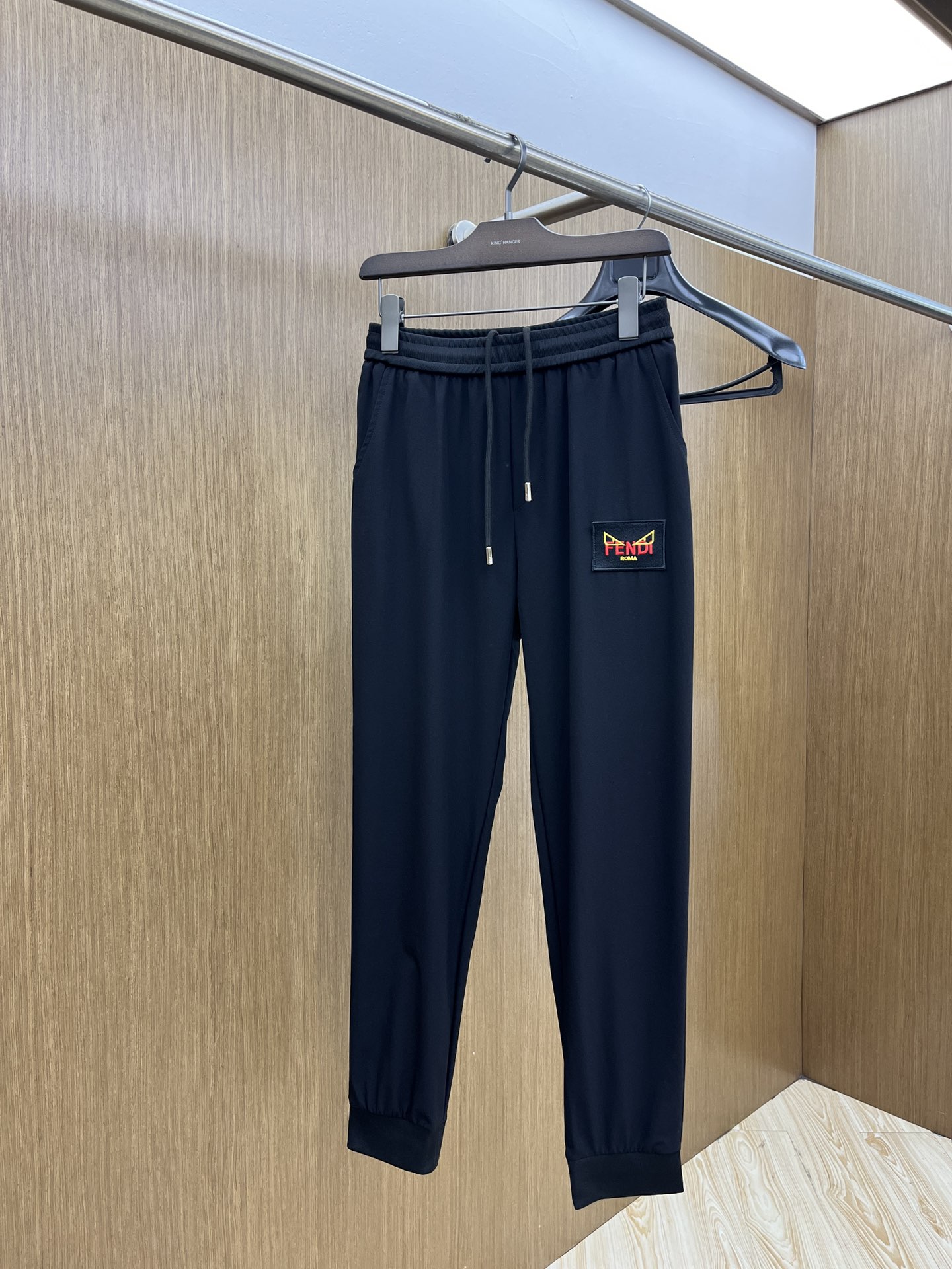 新品 FD 🔥🔥春夏新品休闲裤，裤身工艺设计，进口客供辅料、面料定制，代工厂出品免检！每个细节做到极致，
