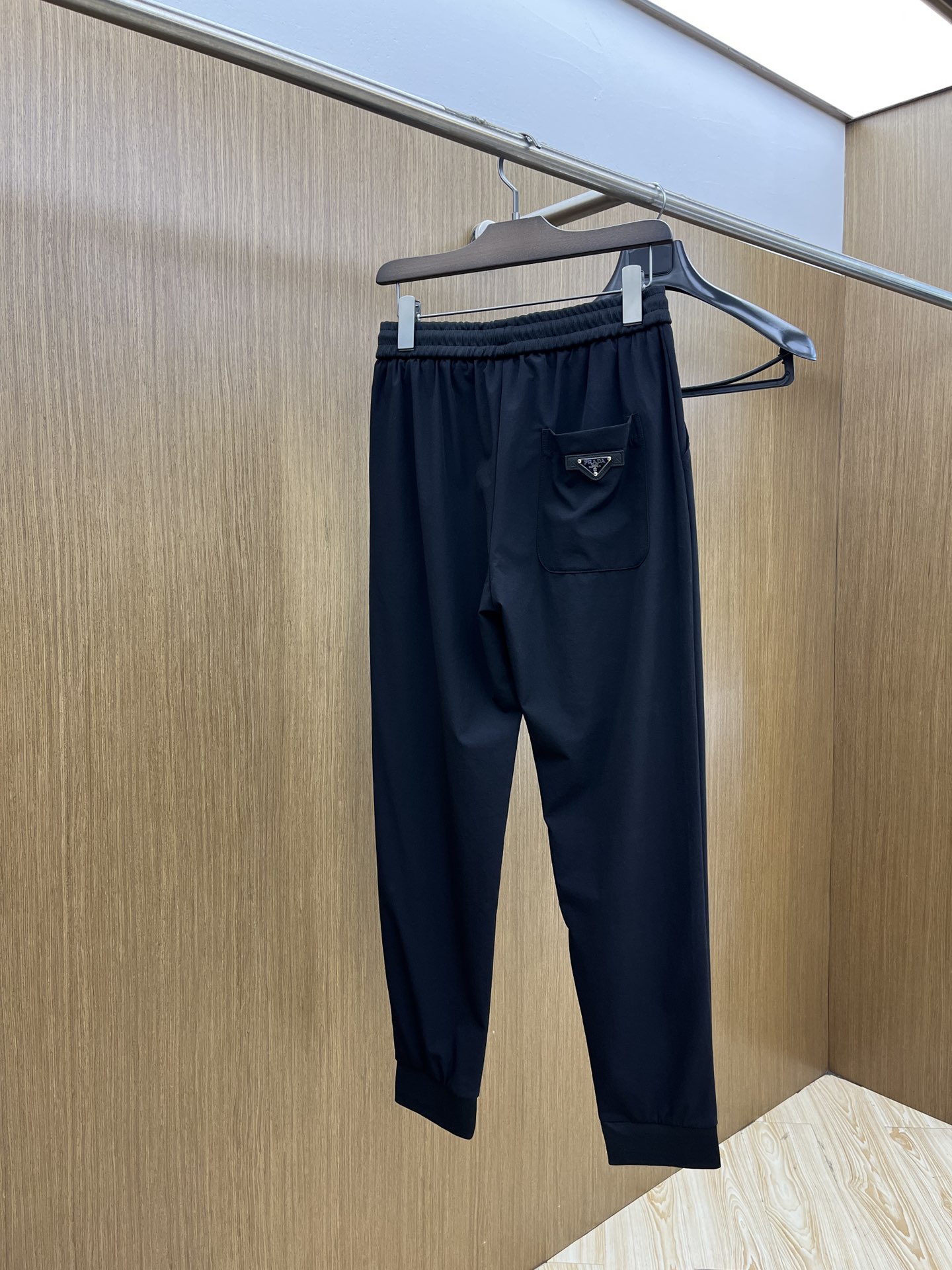 新品 PD 🔥🔥春夏新品休闲裤，裤身工艺设计，进口客供辅料、面料定制，代工厂出品免检！每个细节做到极致，