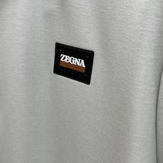 新品 ZZ 🔥🔥春夏新品细纹珠地商务Polo,极简的衣身造型!顶级针织棉质混纺质地 整体的触感极为舒适, 新品 ZZ 🔥🔥春夏新品细纹珠地商务Polo,极简的衣身造型!顶级针织棉质混纺质地 整体的触感极为舒适,