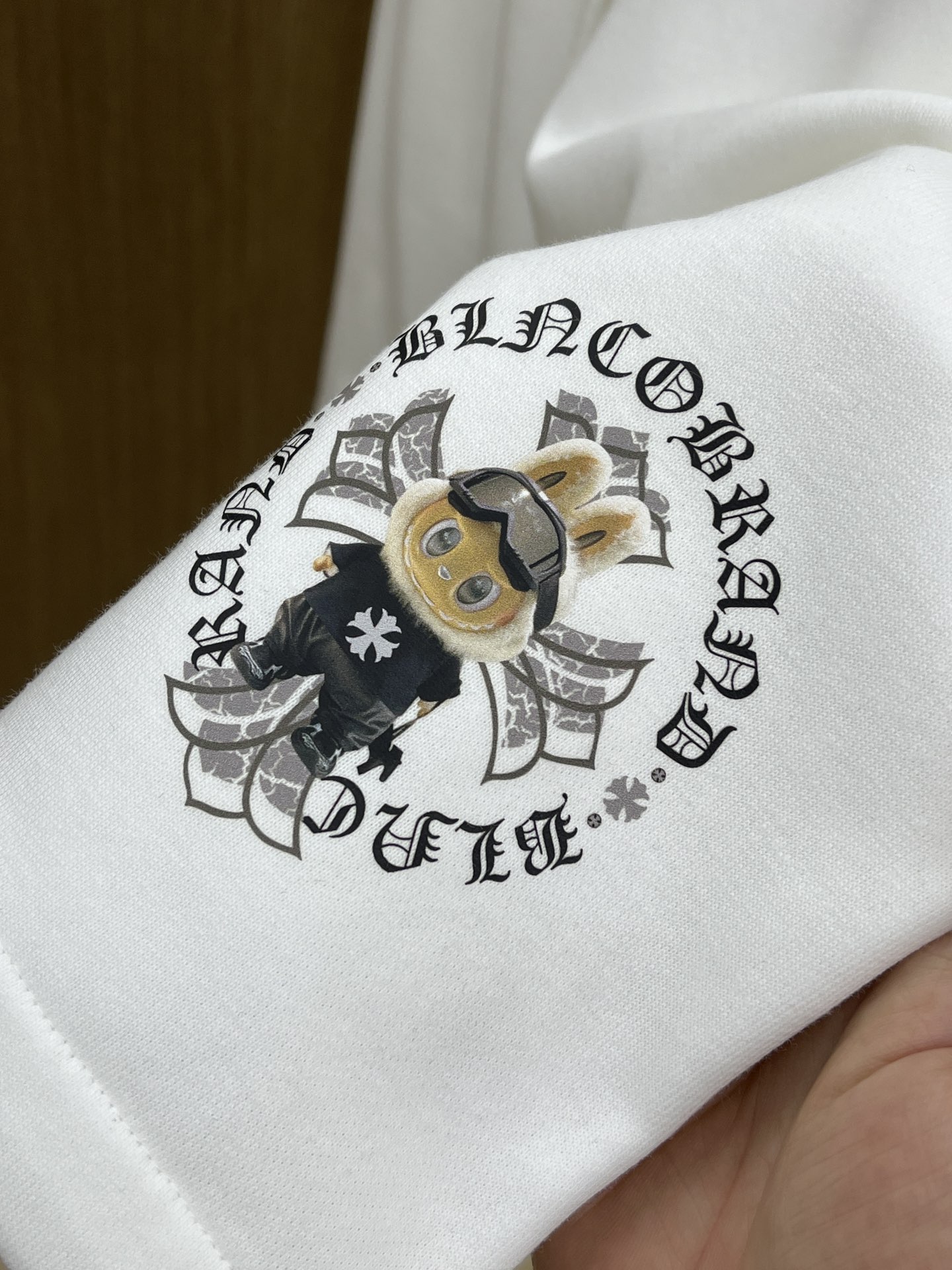 “New Summer Men’s Leisure Shorts by P528CH: Custom Fabric, Comfortable Fit, Impeccable Details” - 图片 7
