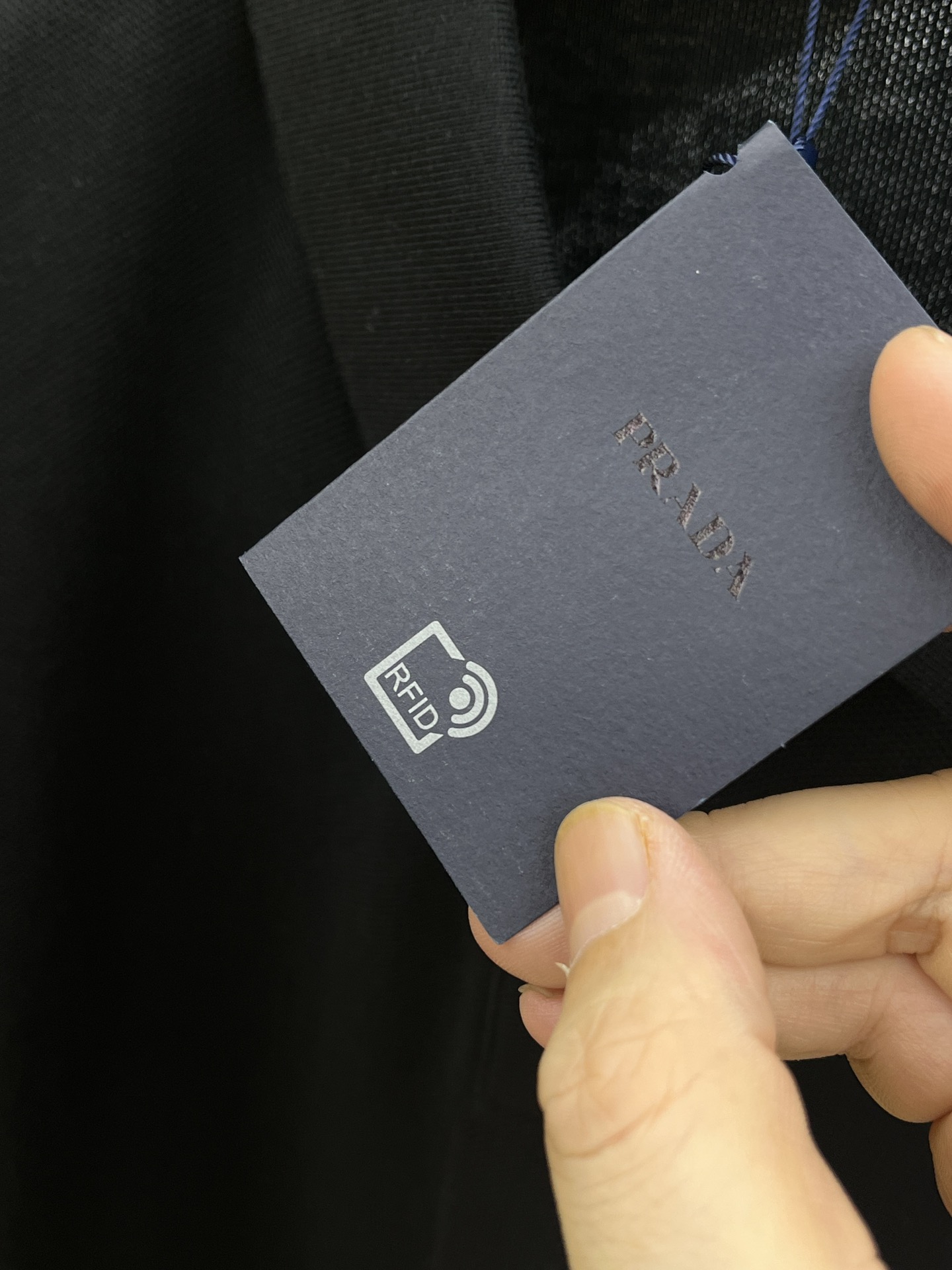 新款 PD 🔥🔥春夏新款男士短袖Polo衫，品牌最新设计元素！既不单调也不复杂,恰到好处的展现品味！客供