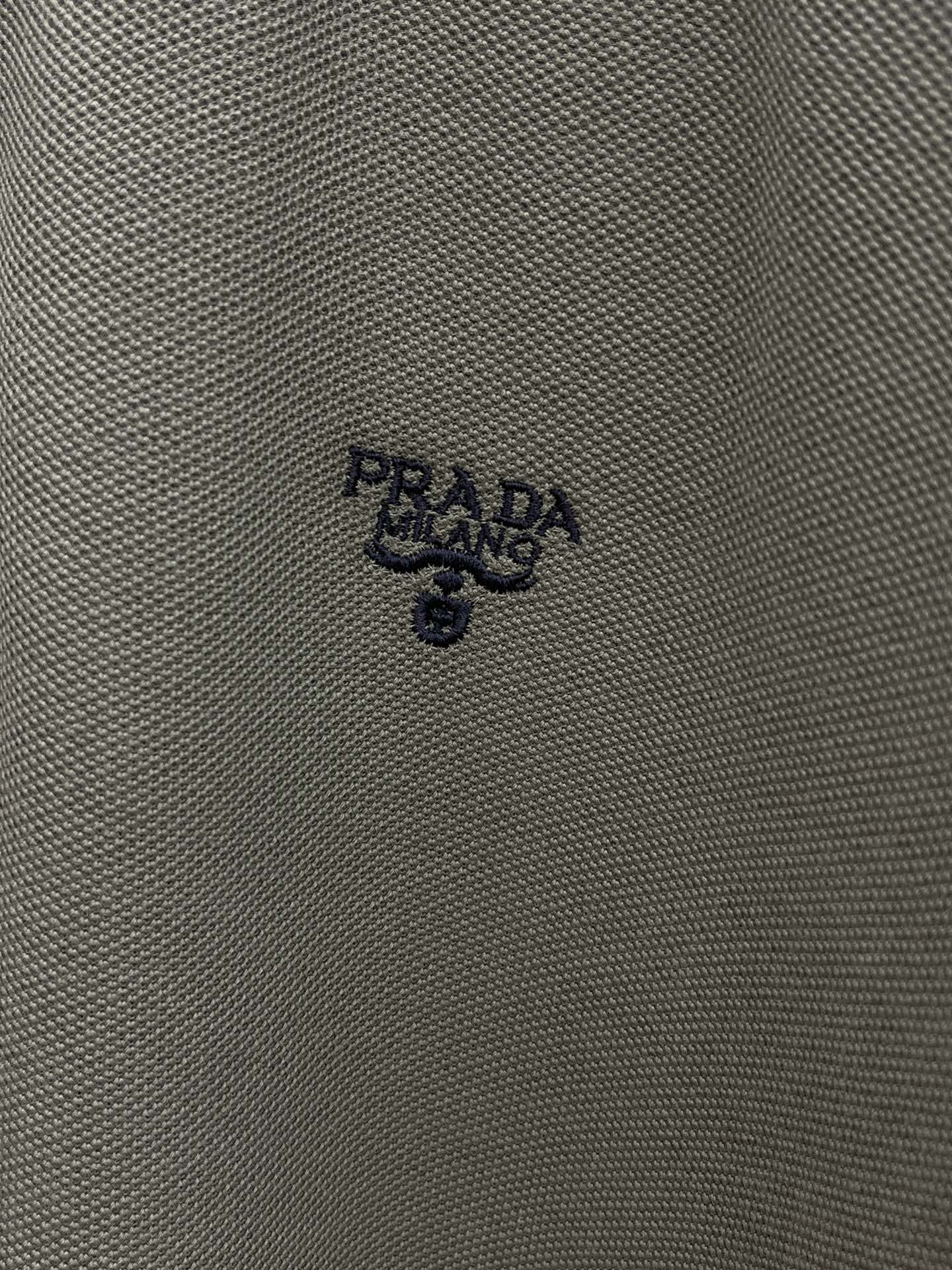 新款 PD 🔥🔥春夏新款男士短袖Polo衫，品牌最新设计元素！既不单调也不复杂,恰到好处的展现品味！客供