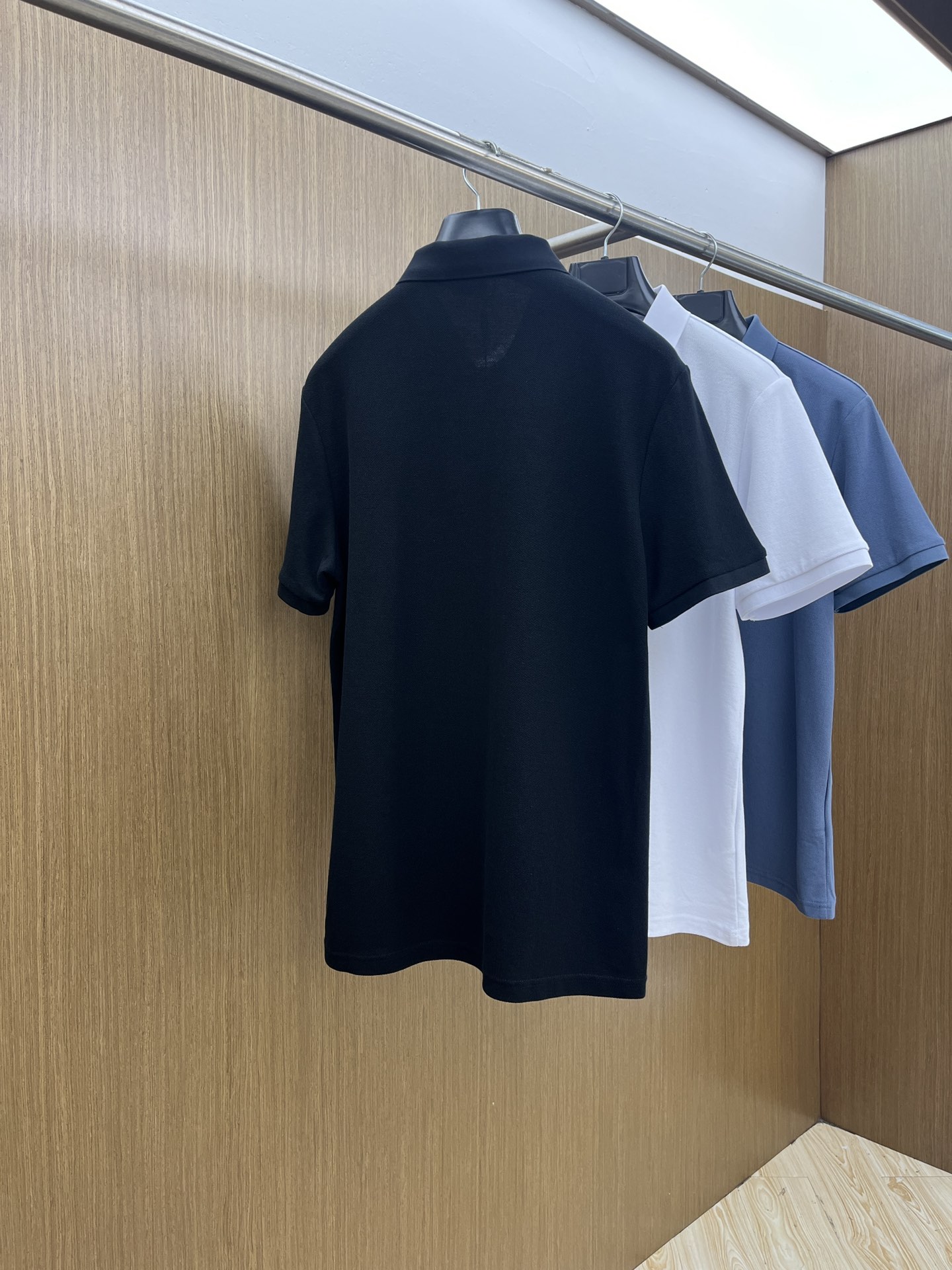 新款 BBR 🔥🔥春夏新款男士短袖Polo衫，品牌最新设计元素！既不单调也不复杂,恰到好处的展现品味！客