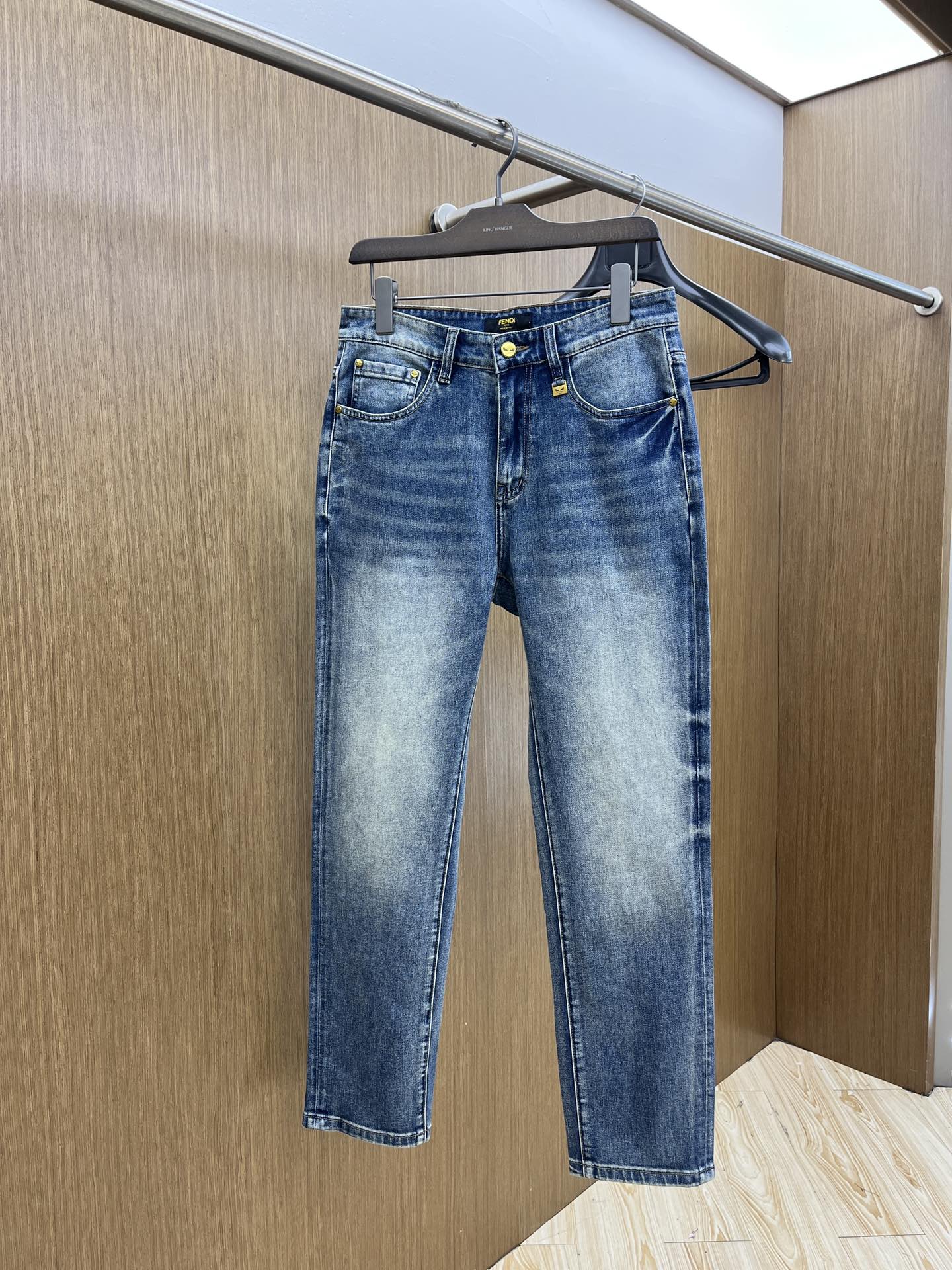 新品 FD 🔥🔥高端定制、2025早春最新款牛仔裤 柜台同步发售 原版定制复刻 客供五金辅料 原单品质 