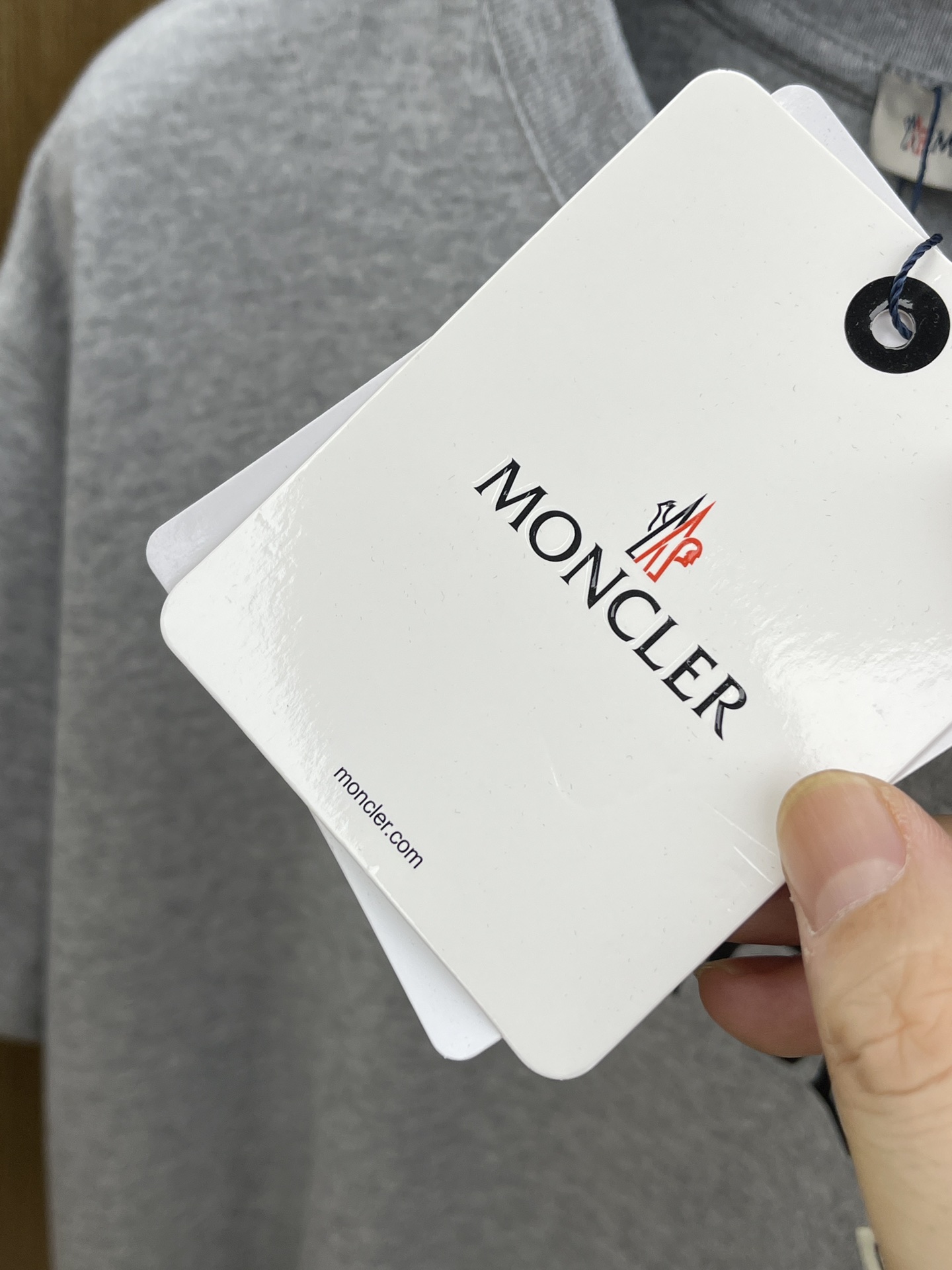 新品 Mon 🔥春夏新款男女同款👫短袖圆领T恤，极具个性高级风，标志logo印花工艺设计！定制纯棉面料！