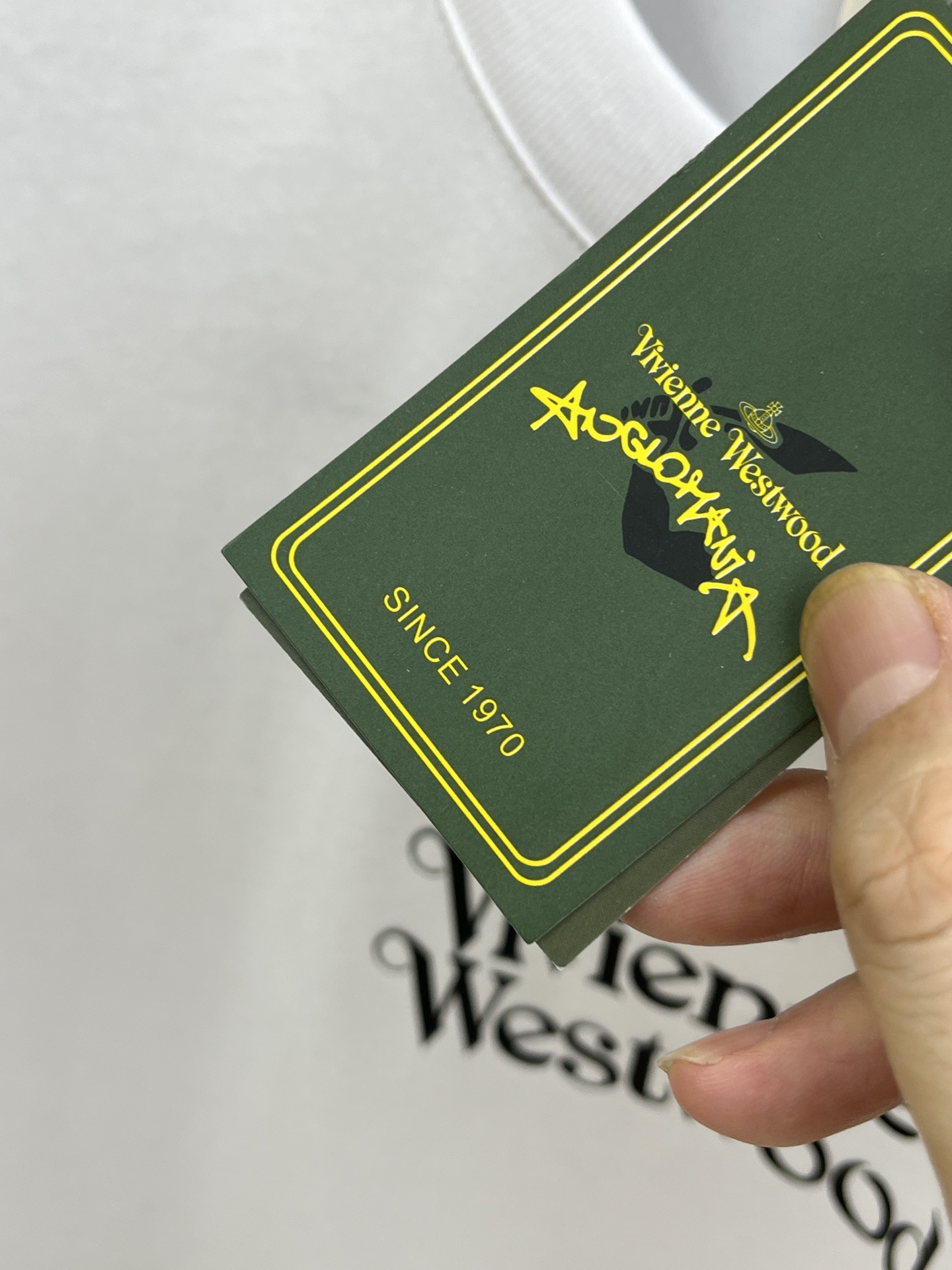 新品 VW 🔥🔥春夏新款男女同款👫短袖圆领T恤，极具个性高级风，标志logo印花工艺设计！定制纯棉面料！